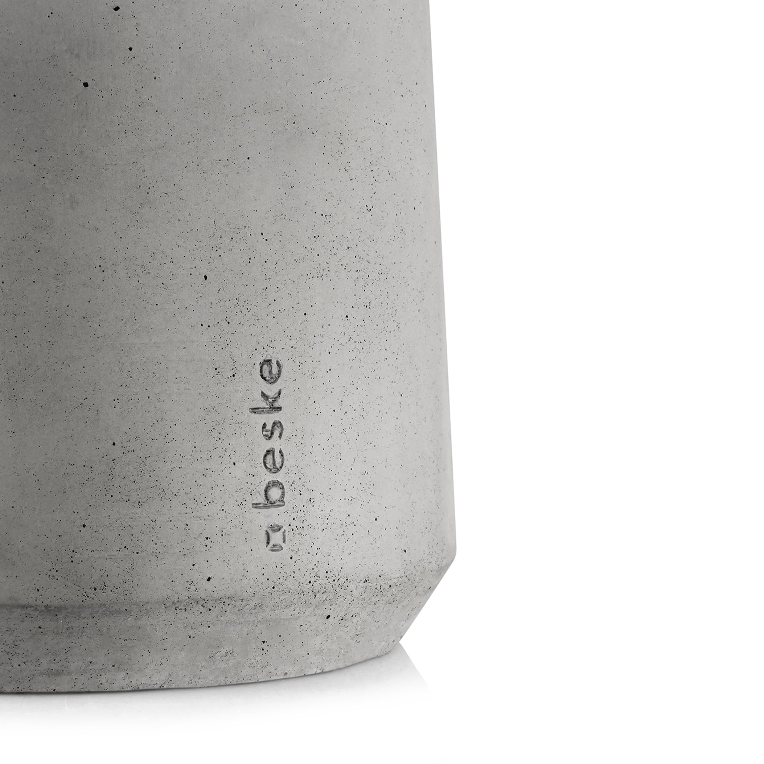 Beton Weinkühler Flaschenkühler 'Eiskar' der Beske-Manufaktur (Ø 14cm, h21,5cm) für Flaschen bis Ø9,5 cm | handgefertigt in Deutschland