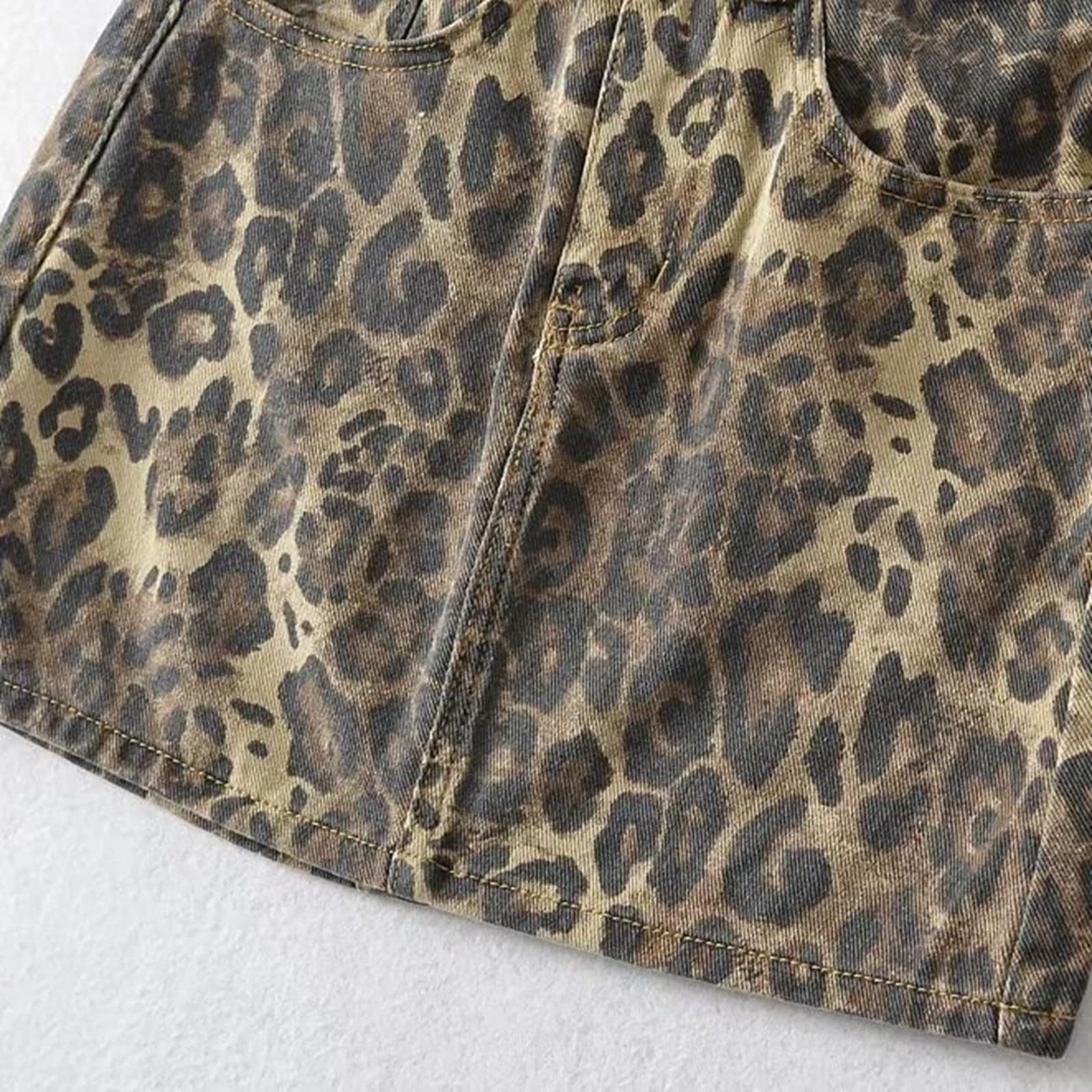 Categoría de producto Falda 1 | Título del producto Minifalda de línea A con estampado de leopardo alto | Falda patinadora de mezclilla con volantes para mujeres de moda