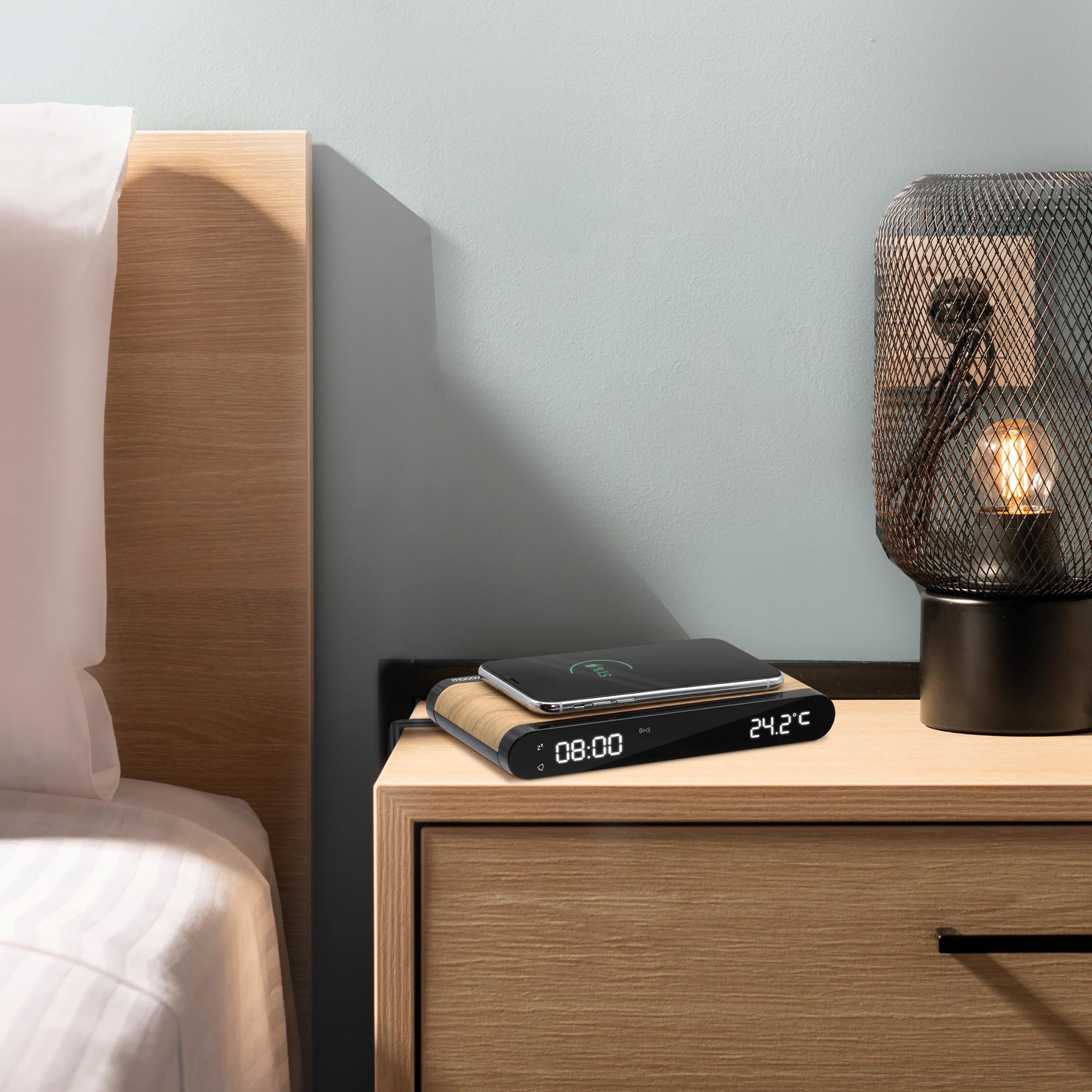 MOOOV 477349 Budzik ładowarka indukcyjna 15 W i port USB-C - wbudowana temperatura - efekt drewna