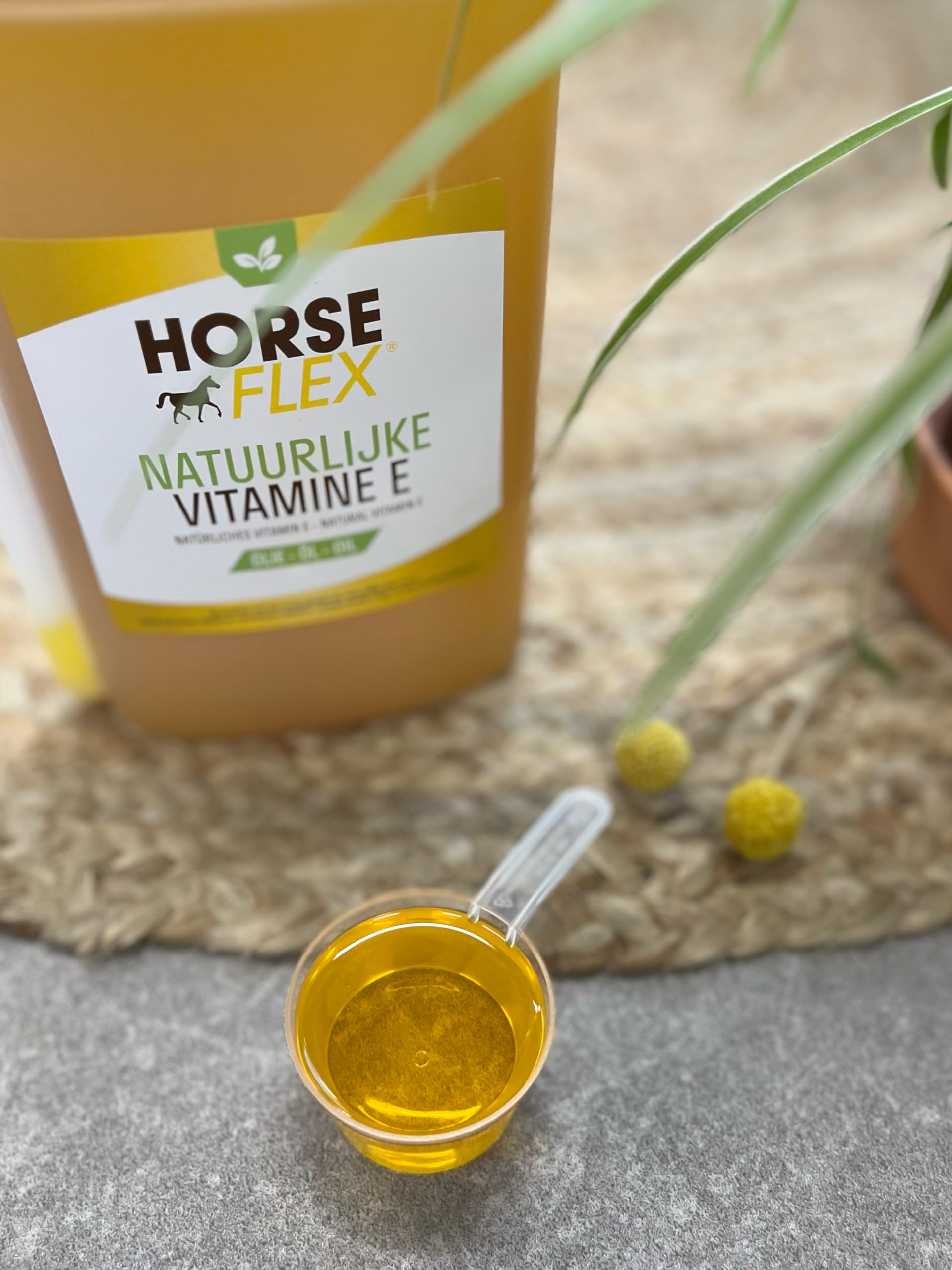 Aceite natural de vitamina E para caballos para apoyar los músculos - 1 litro
