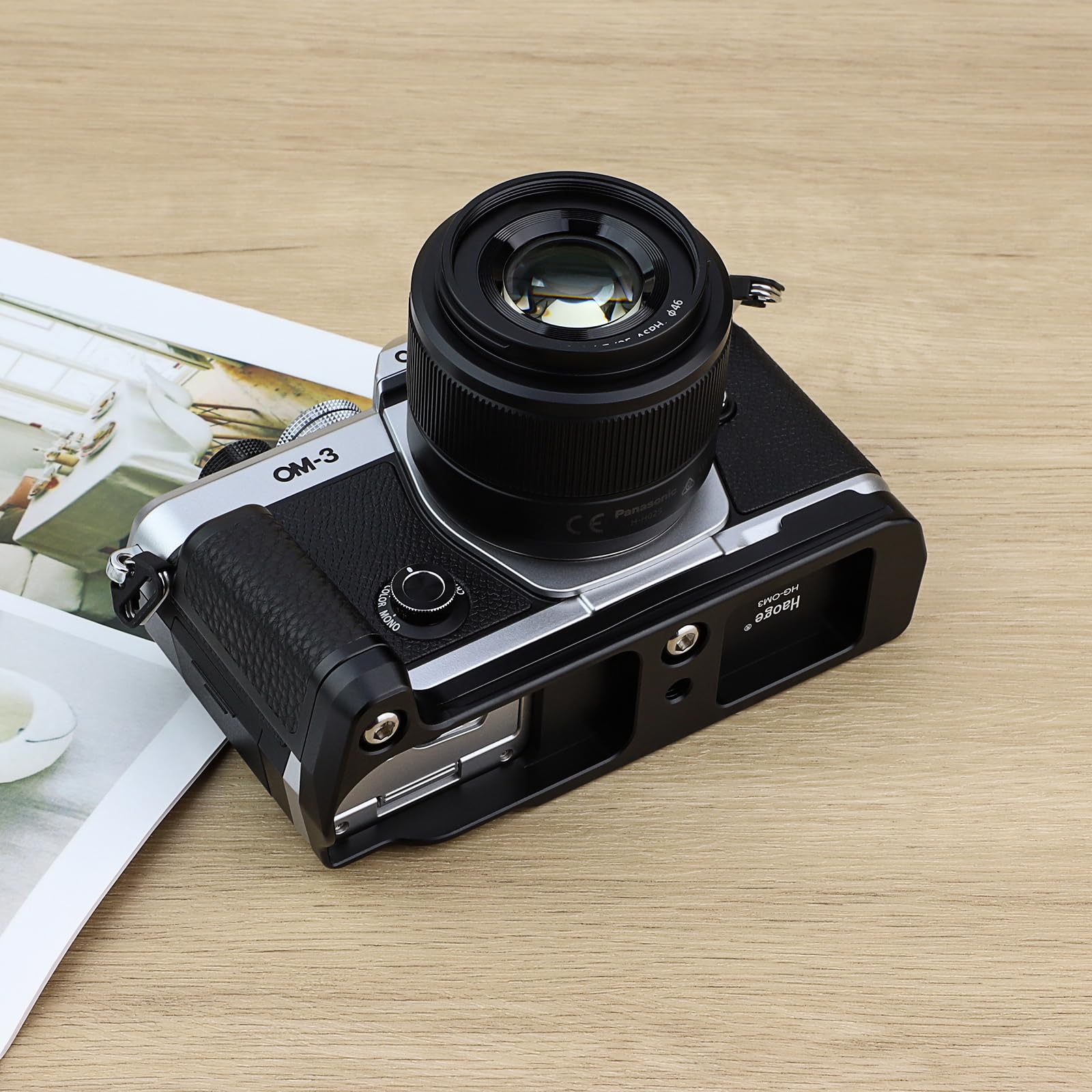 Haoge OM3 Support pour appareil photo OM SYSTEM OM-3 Compatible avec Arca Swiss Kirk RRS Quick Release Plate HG-OM3
