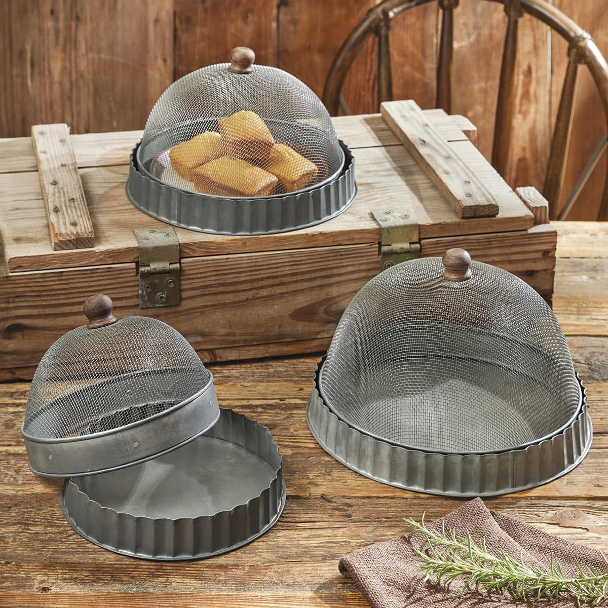 BLACK FOREST DECOR Carson Screen Covers with Bases - Set of 3