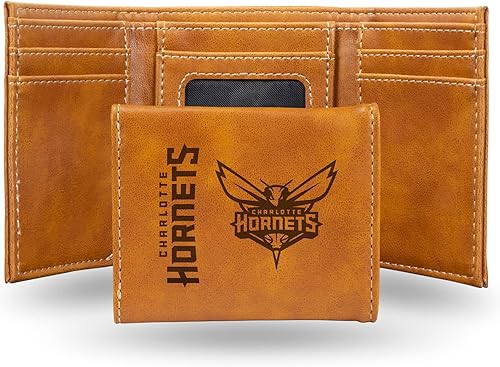 Rico Industries NBA Charlotte Hornets - Cartera triple marrón para hombre, 9 bolsillos con logotipo del equipo grabado con láser en piel vegana,