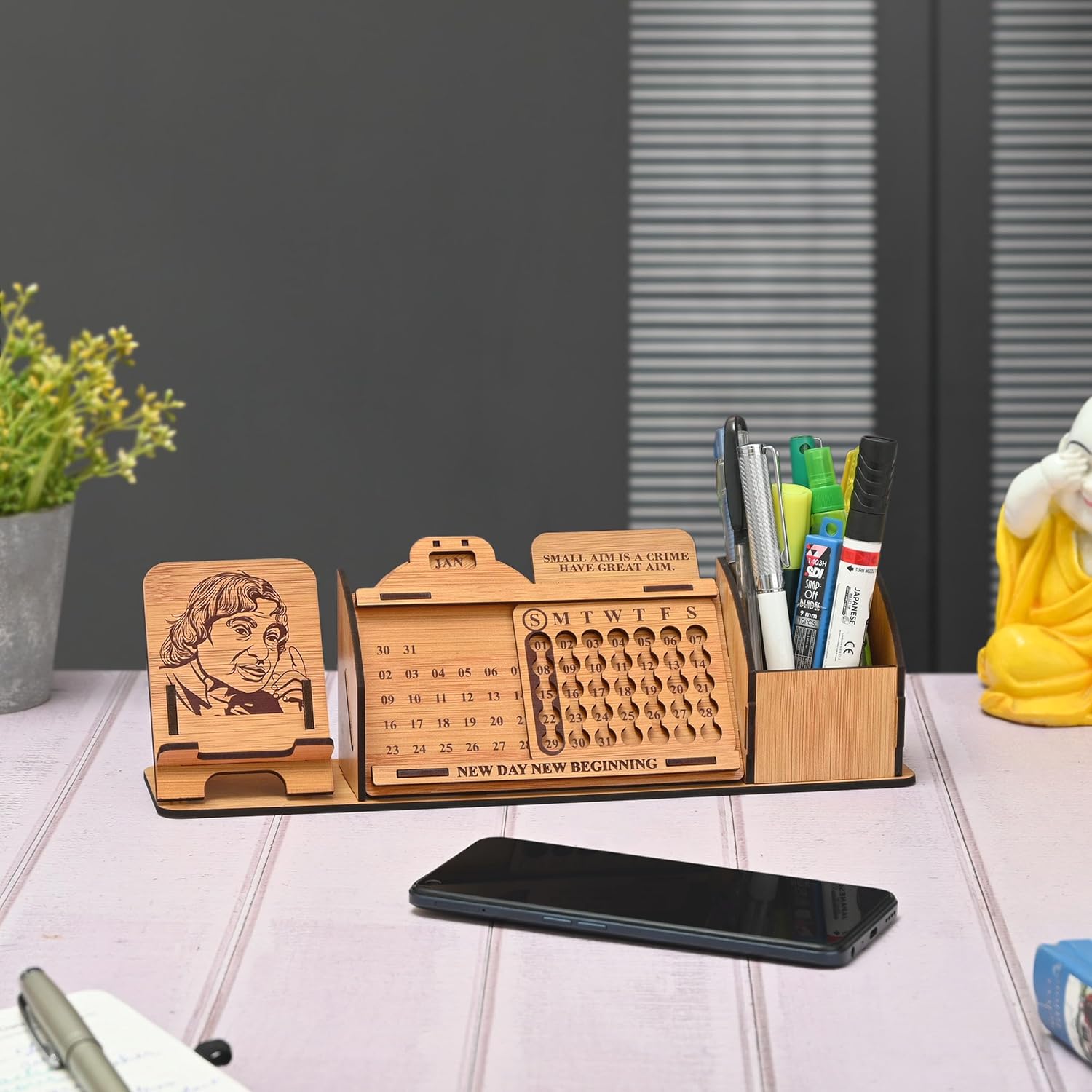 Gift Kya De Wooden Desk Organizer with Desk Calendar, Mobile Holder & Pen Stand | APJ Abdul Kalam Printed Quote & Design | Office Table Decor Gift | Made in India (Eco Friendly)