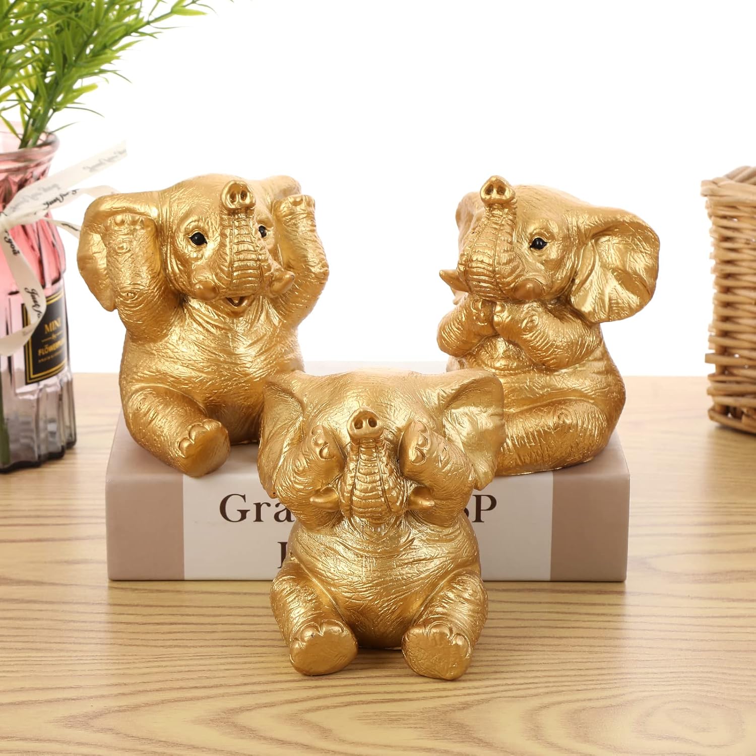 Set of 3 Gold Good Luck Elephant Statues Home Décor Cool Elephant Figurines for Shelf, Living Room Office Desktop, Bookshelf, Animal Sculptures Gifts,Small Decor Accents Items for Women