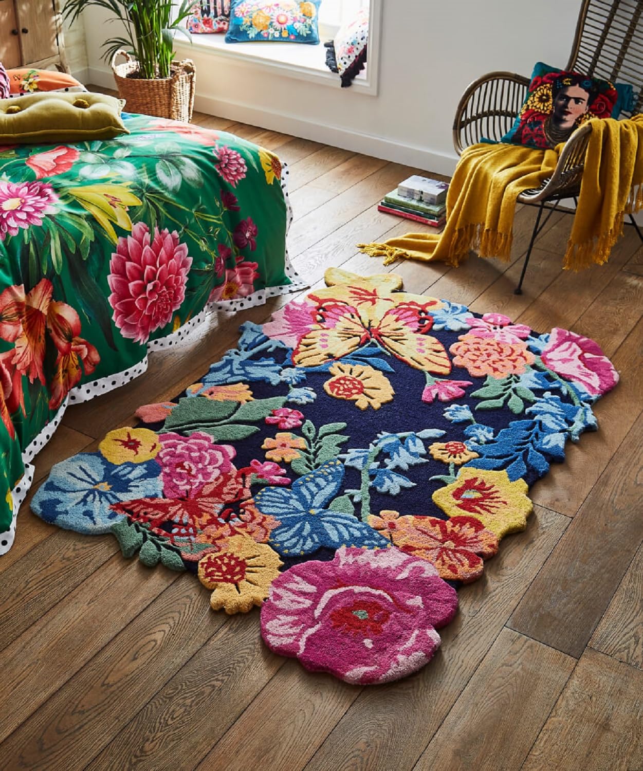 RestopuffHandmade Flower Multicoloured Irregular Area Rug 100% Imported Blended Wool Floral Area Rug (Royal Blue, 9 x 12 feet)