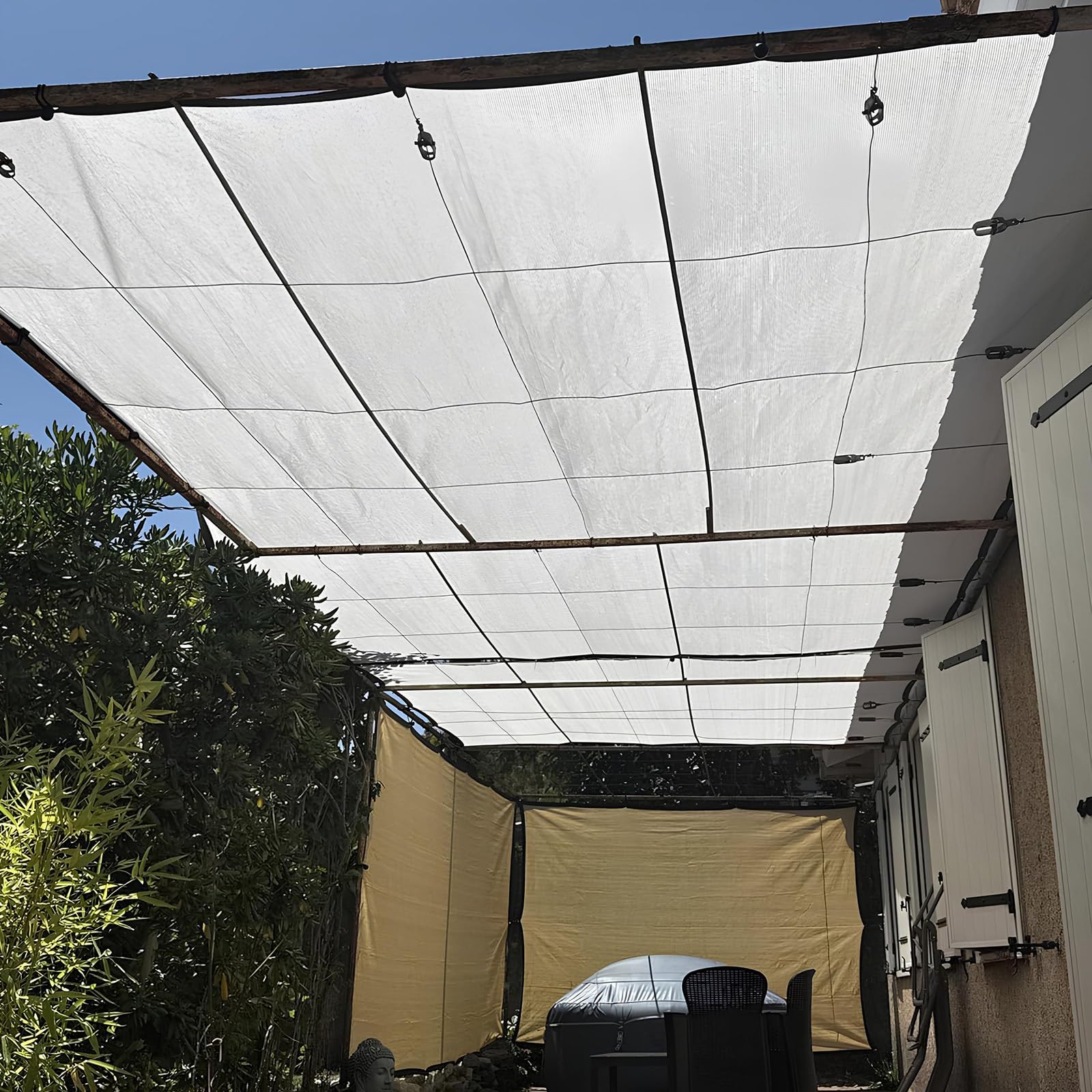 Mallas de Sombreo 50% Blanca Red de Sombra con Ojales, Transpirable Paño De Sombra Red de Protección Solar para Flores Plantas Invernadero Patio(5x6.0m/16.4x19.7FT)