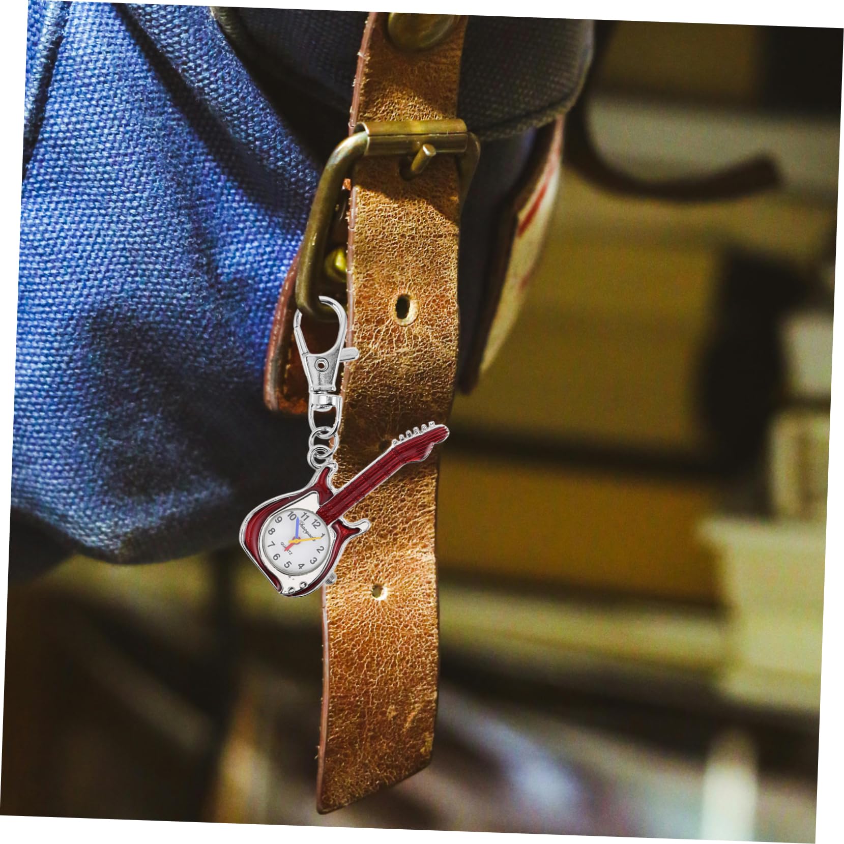 Reloj Llavero Forma de Guitarra para Niños, Reloj de Bolsillo de Cuarzo, Compacto y Portátil, Accesorio Lindo para Decoración de Mochila o Bolso
