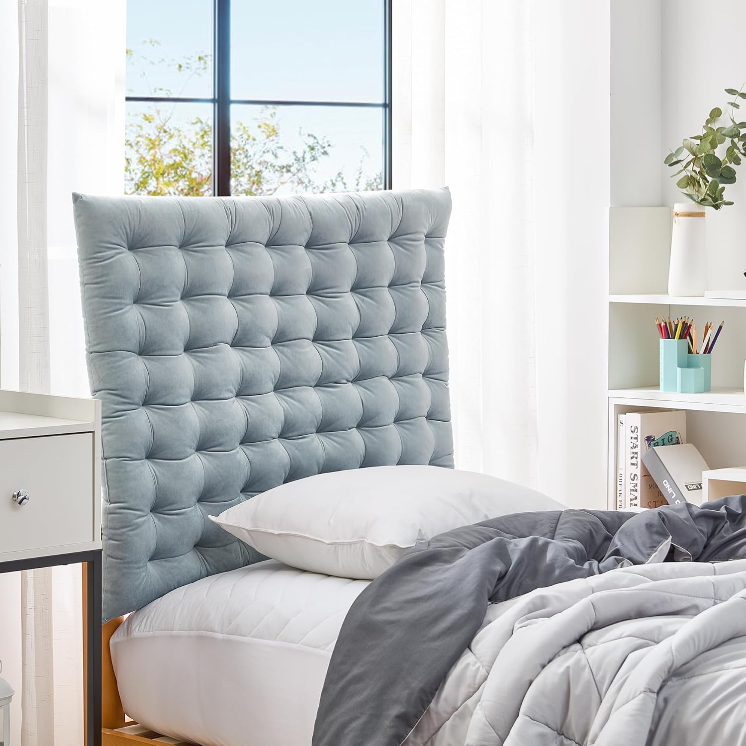 DormCo Rainha Cushion Tufted College Headboard - Light Gray Velvet