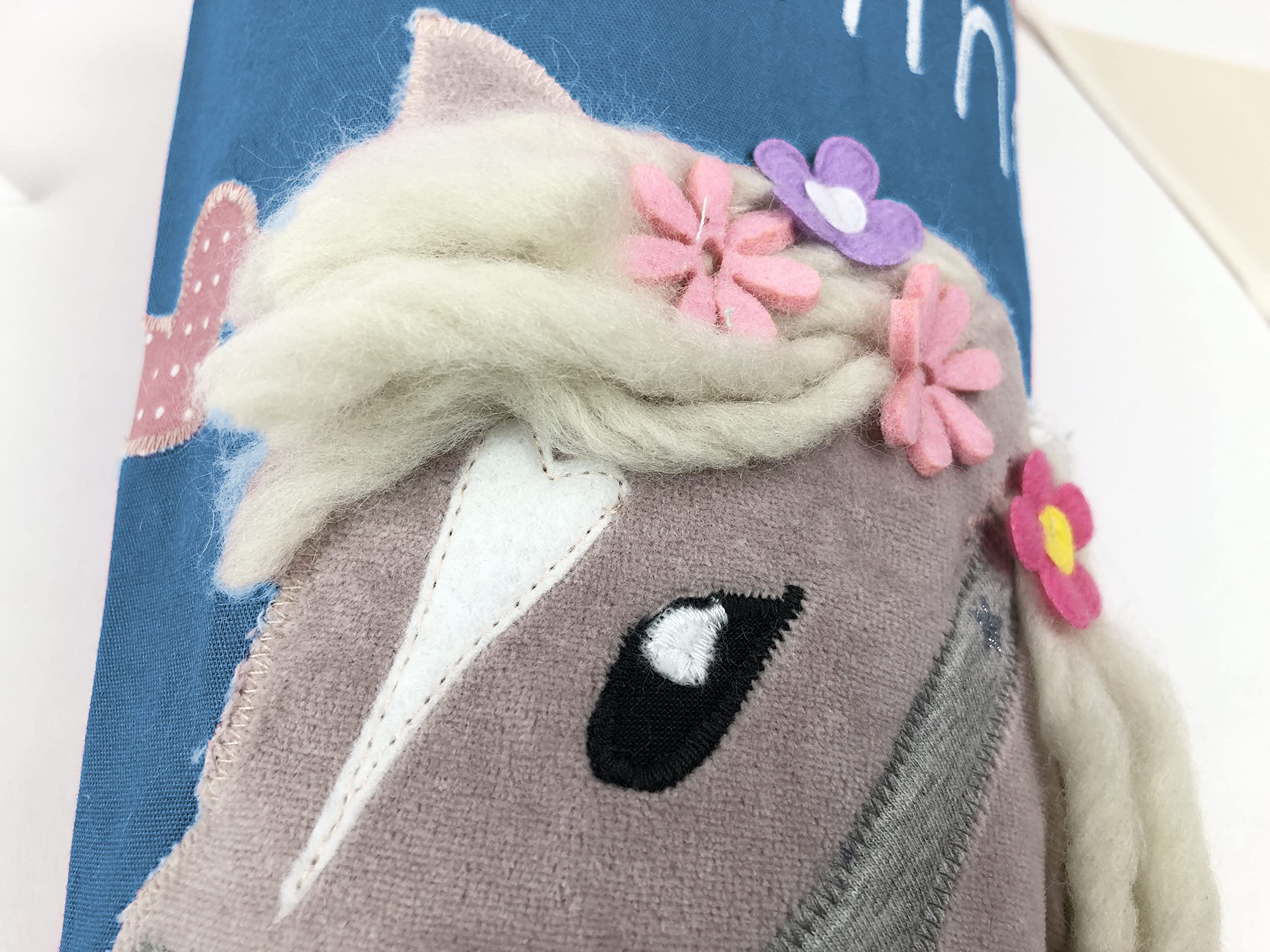 Schultüte/Zuckertüte Pferd mit Namen in blau und rosa zur Einschulung für Mädchen, aus Stoff, mit Kissen bestellbar