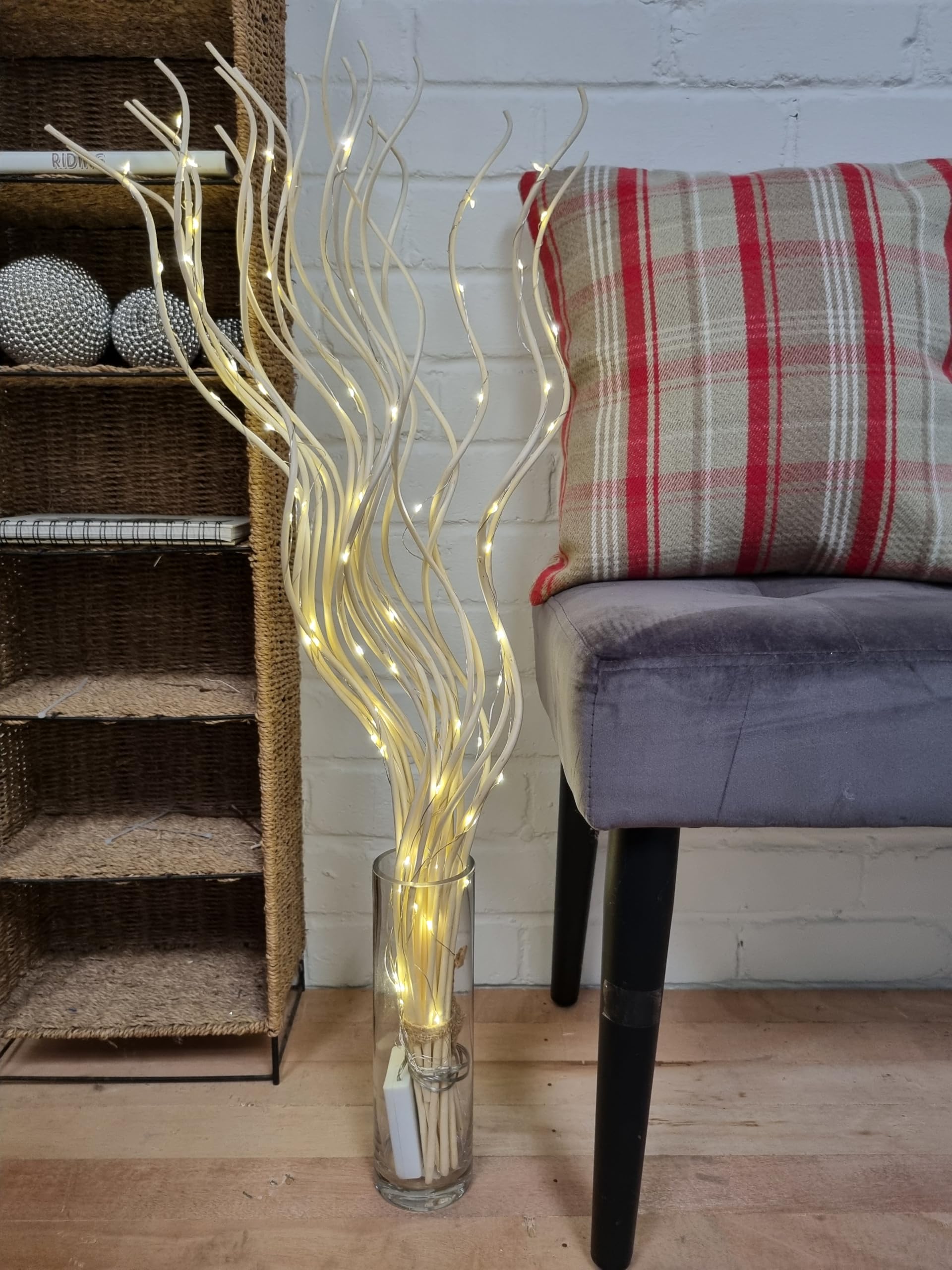 Homestreet Spiral Willow Twig Branch Lights, 80cm LED Battery Operated Table Light, 4 Colours Available, Decorative Vase Display (Cream)