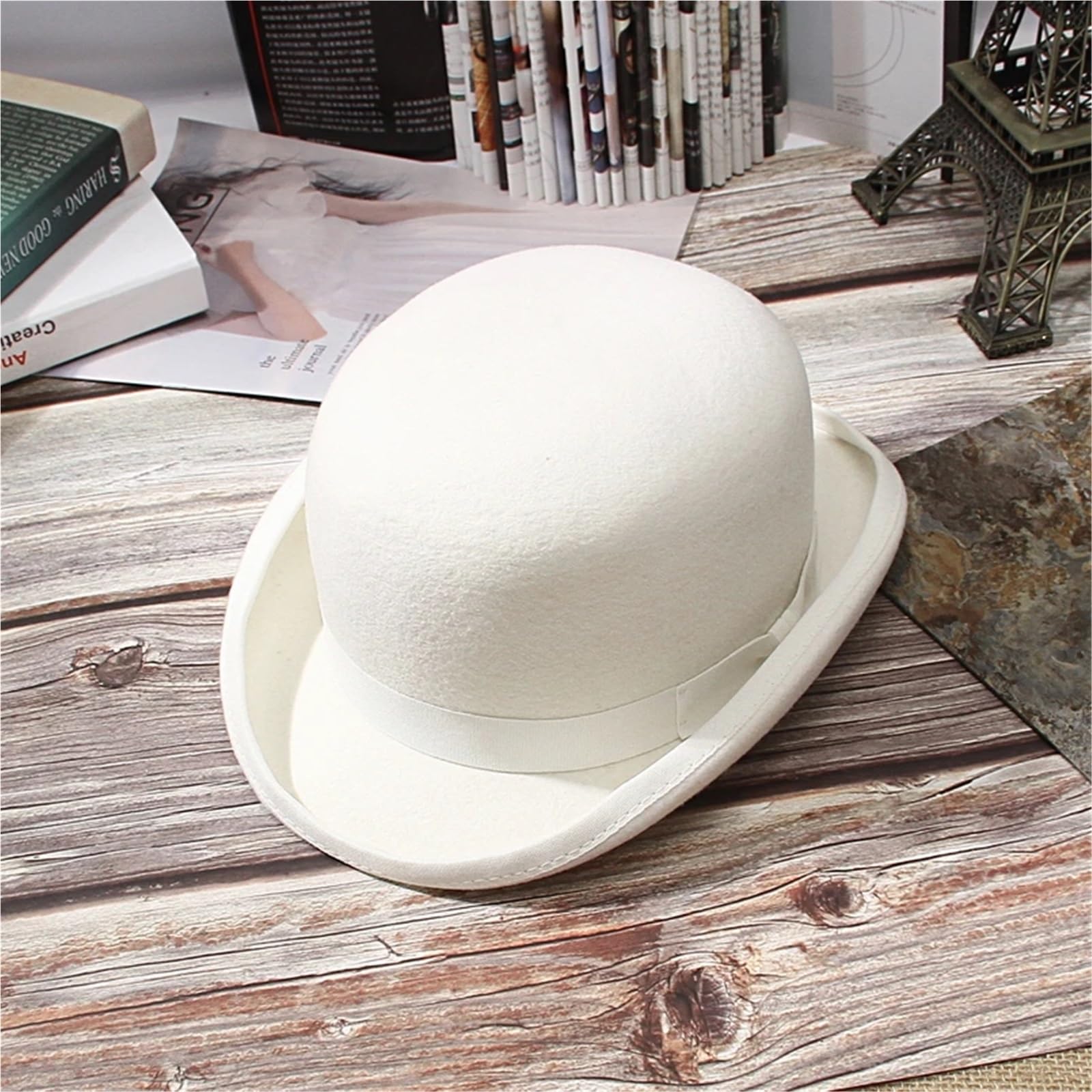 Chapeau Melon en Feutre de Laine Blanc for Hommes/Femmes, doublé en Satin, à la Mode, Costume Fedora Formel, Casquette de Magicien Simple Chapeau de Dôme(M(57cm))