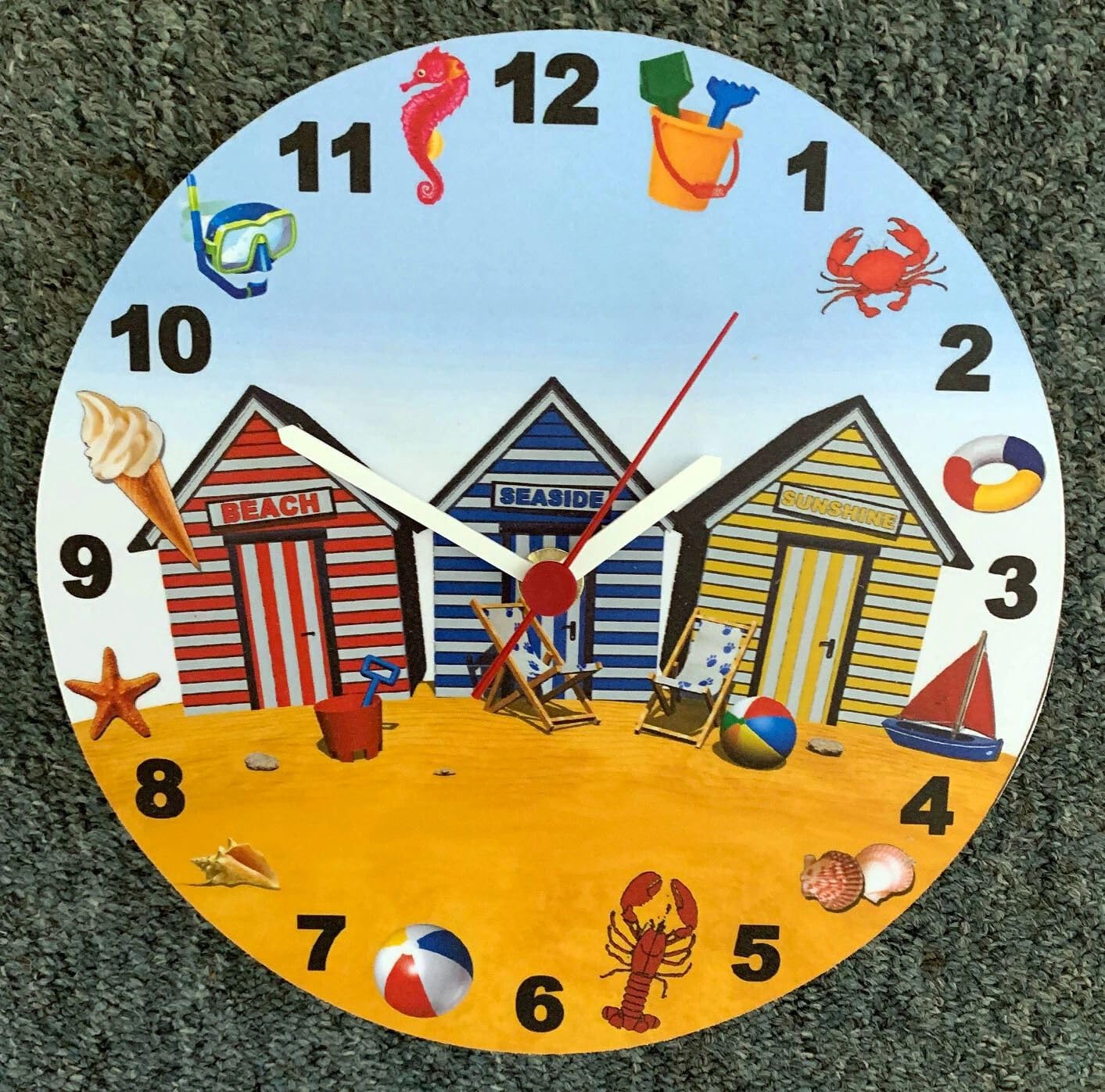 D&A Gifts Seaside Clock -Beach Hut - Beach Theme Clock - OC19-C