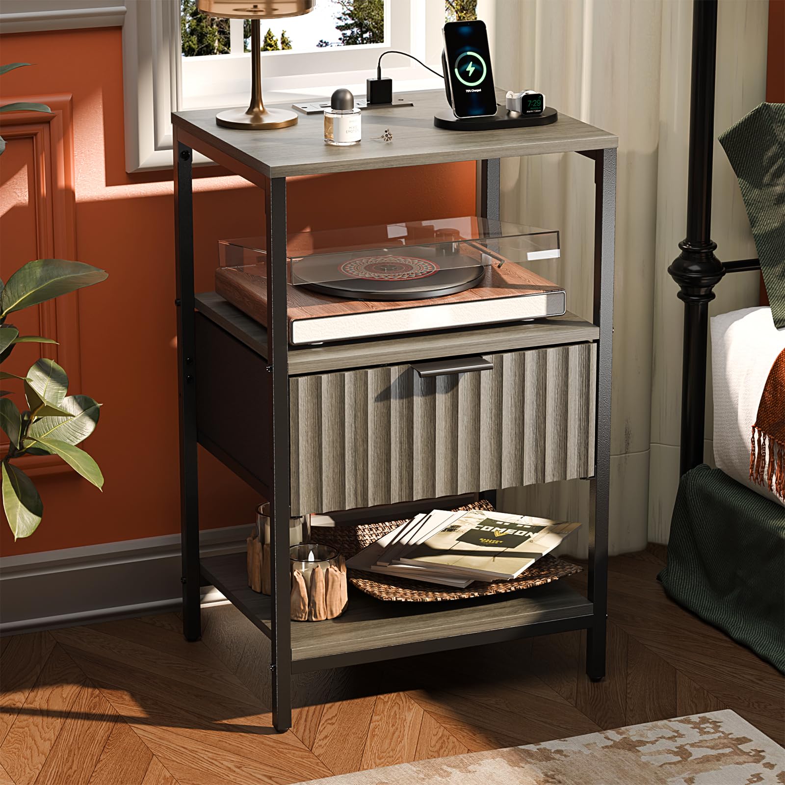 Bonnlo Bedside Table with Charging Station, Grille Nightstand with USB, Type-C and Plug, Small End Tables with 2 Shelve, 1 Fabric Drawers and Cabinet, 38×30×60cm Bedside Cabinet (1pc, Grey Oak)