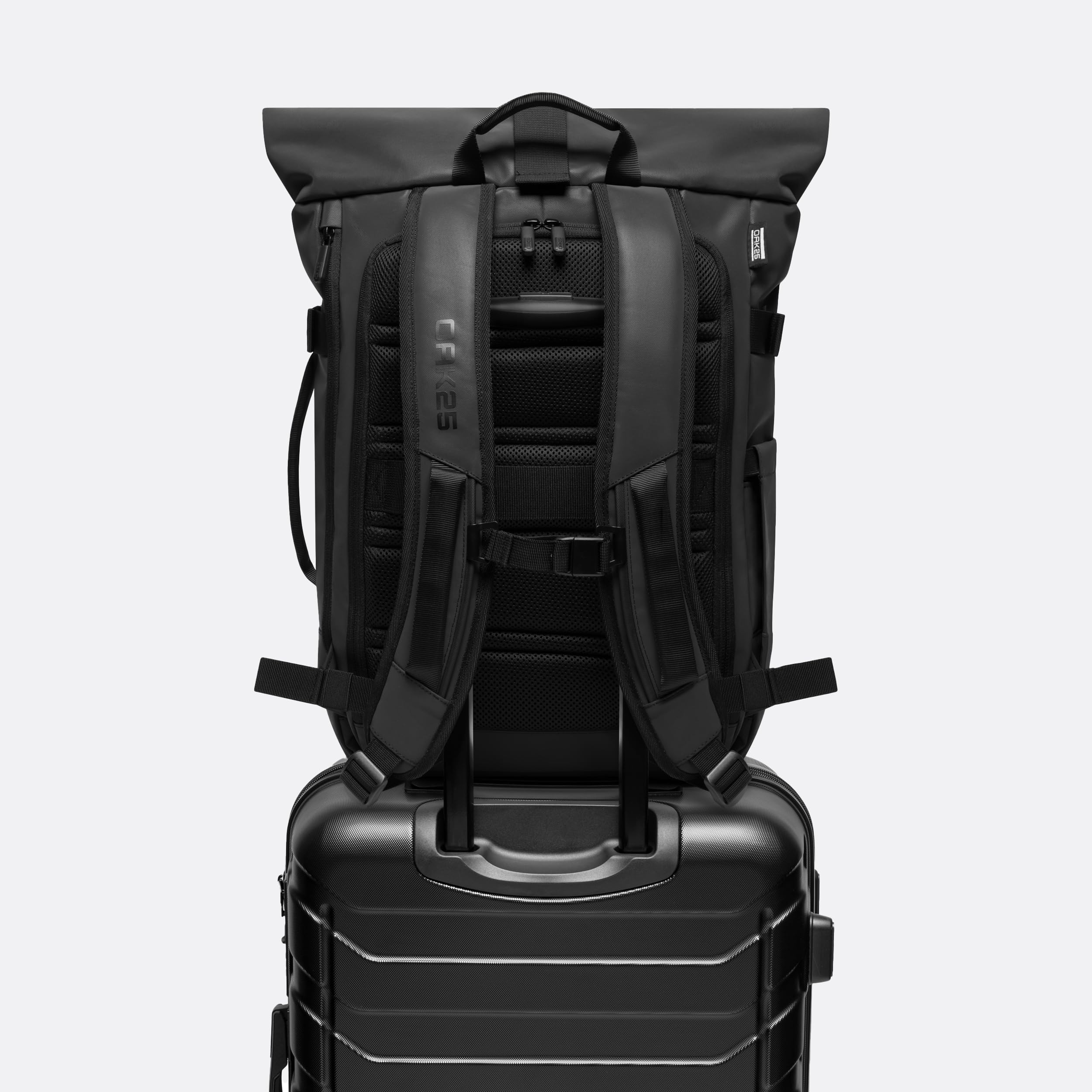 OAK25 Mochila Reflectante para Mujeres y Hombres - Luminite Rolltop - Rolltop Backpack para Trabajo Moto Bicicleta - Compartimento para Portátil hasta 16 Pulgadas - Reflective Daypack 23L