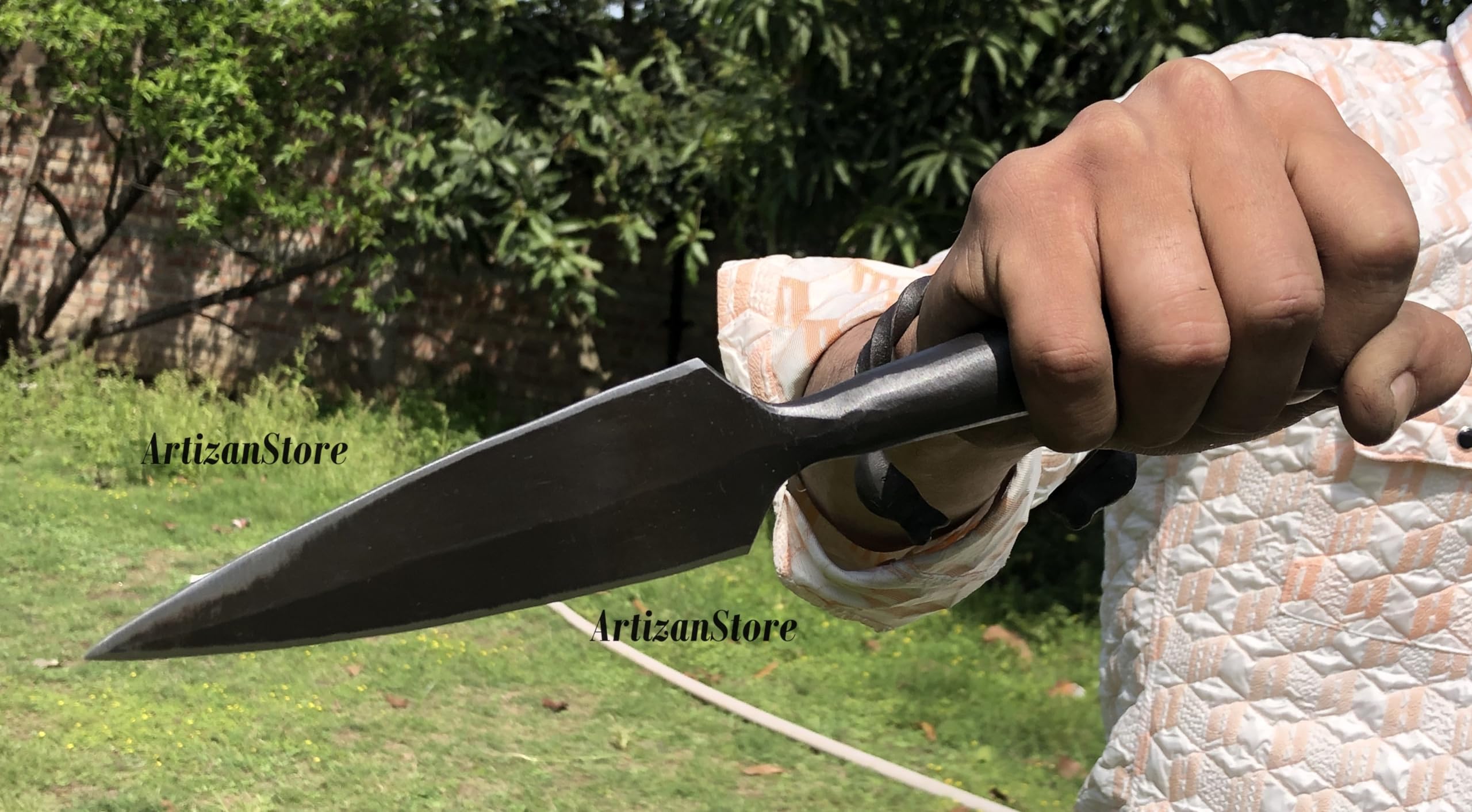 Replica medievale funzionale Viking Age Spearhead, forgiata a mano in ferro, testa di lancia affilata forgiata a mano saga vichinga testa di lancia