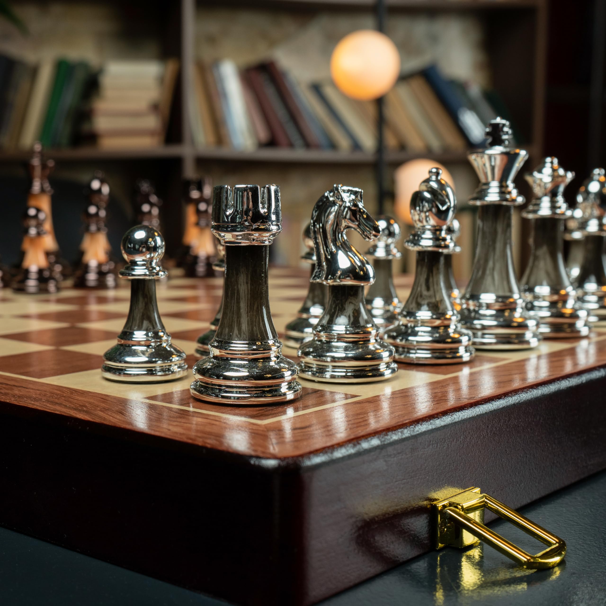 Premio Scacchiera in Legno - Scacchiera Pieghevole con Pezzi di Scacchi Appesantiti in Acrilico - Set di Scacchi in Legno Fatto a Mano - Giochi di Societa per Adulti