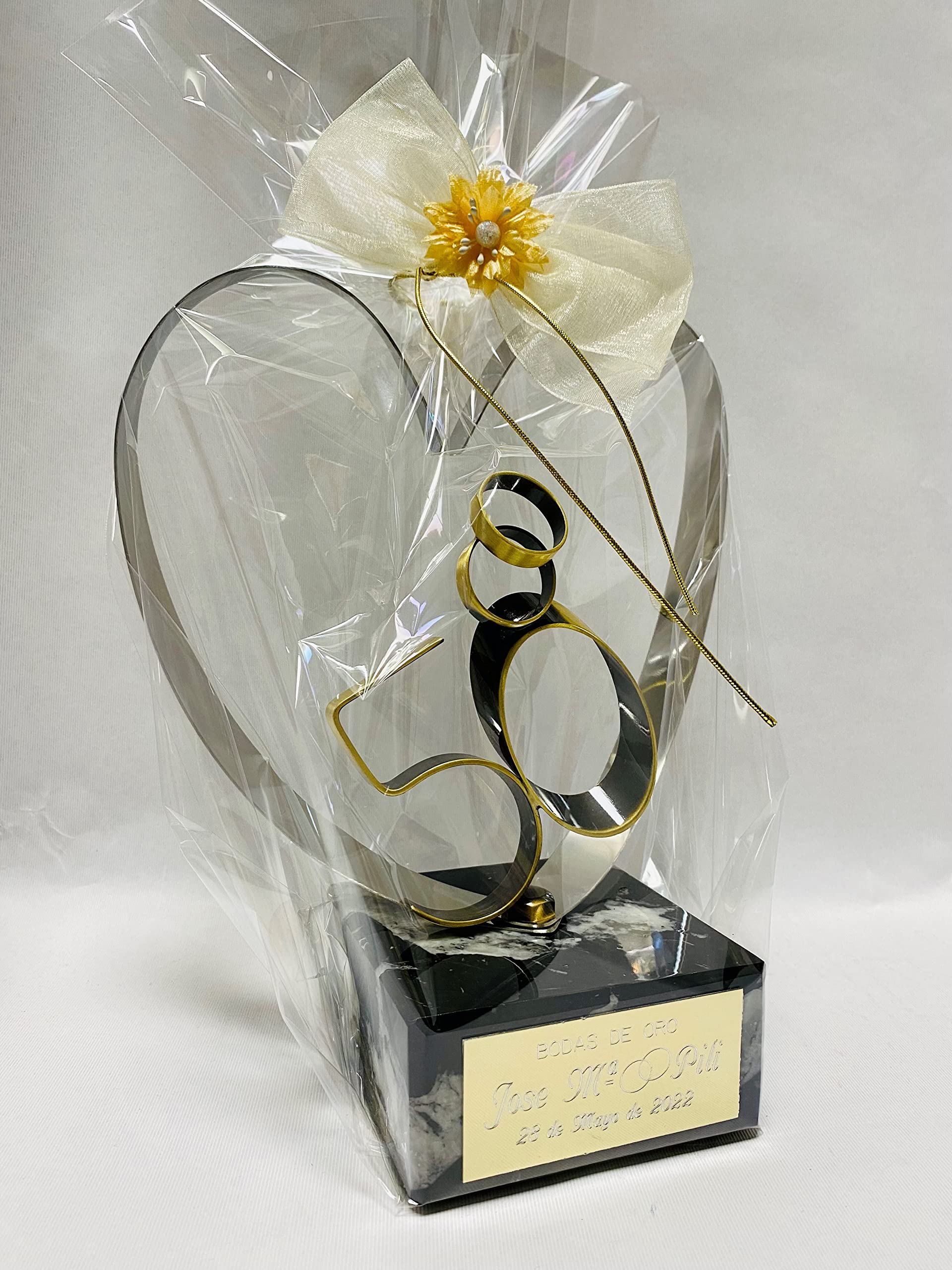 Genérico Regalo 50 Aniversario Personalizado Grande para Bodas de Oro corazón de Cobre y Zinc de 23cm Figura grabada
