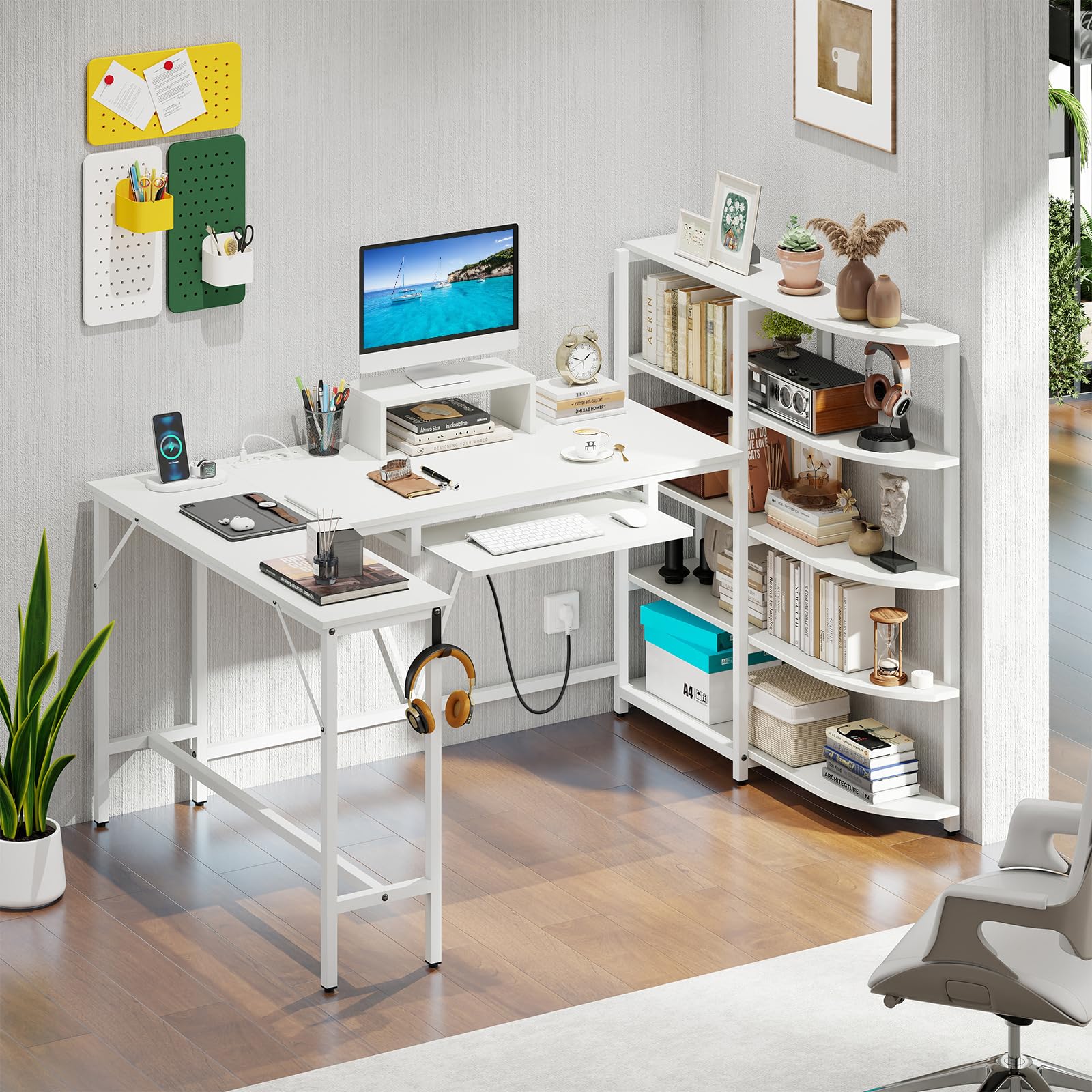 GIANTEX Scrivania Angolare a L con Stazione di Ricarica e Libreria, Tavolo Multifunzione per Ufficio e Gioco, con Estrattore per Tastiera