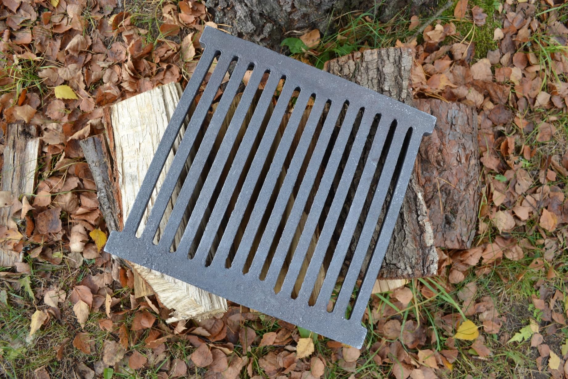 SEZAM 33 x 34 cm (32,7 x 34), robusta e massiccia, griglia per forno, griglia per ceneri in ghisa, diversi diametri, griglia per camino, griglia per stufa, griglia per forno, griglia per braciere