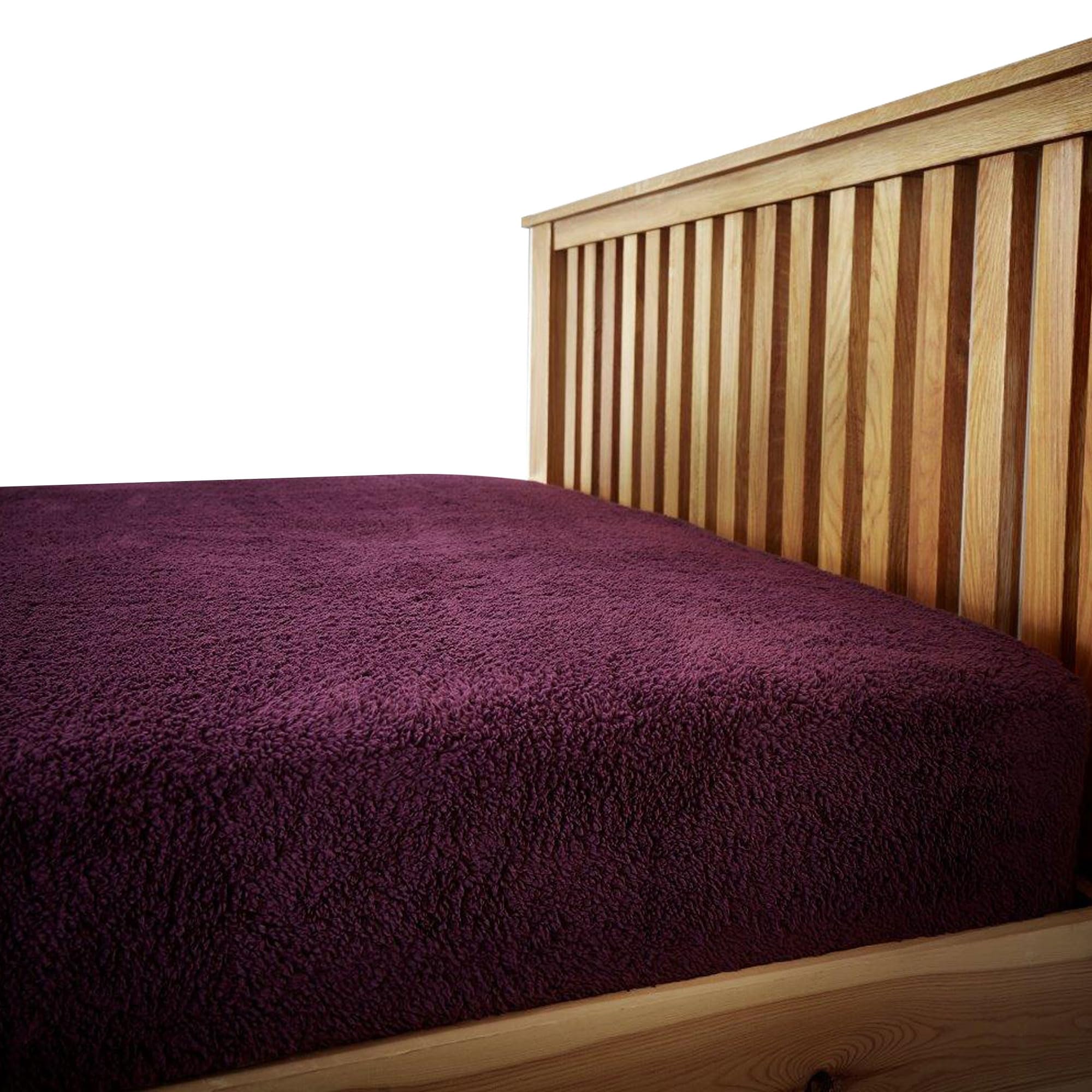 Velvetio Aubergine Easy Care Teddy Bear Deep Fitted Sheet, Super Soft Thermal Warm Fleece Bedsheet, Hypoallergenic Cuddle & Fluffy Bed Linen, King Size Bedset,
