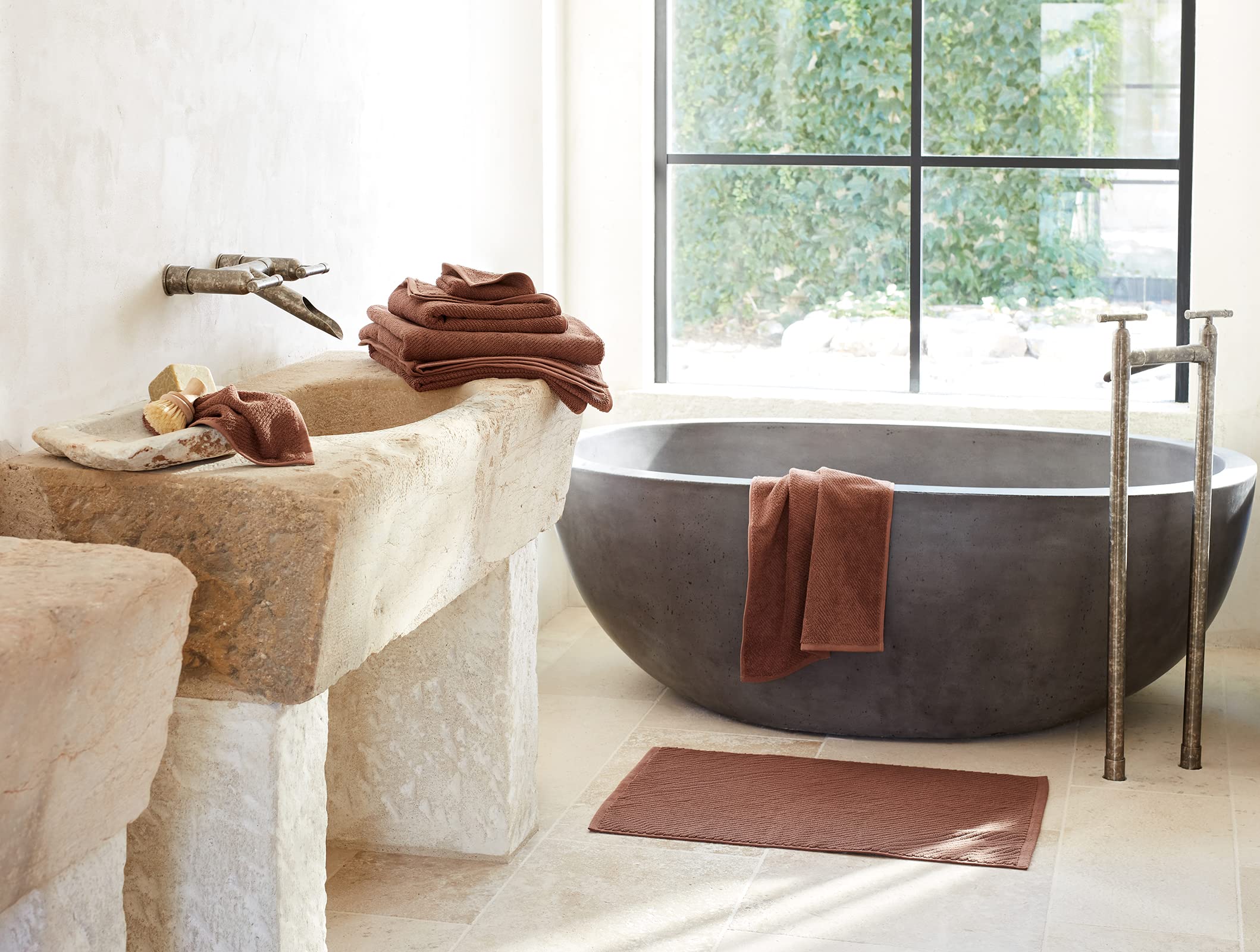 Coyuchi Air Weight Organic Twill Bath Mat, Fog (32