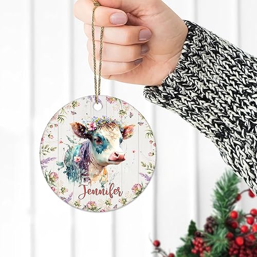 Miniatura 4 de Hyturtle Adorno de Navidad personalizado para amantes de las vacas, adorno de cerámica con nombre personalizado de Just A Girl Who Loves Cows