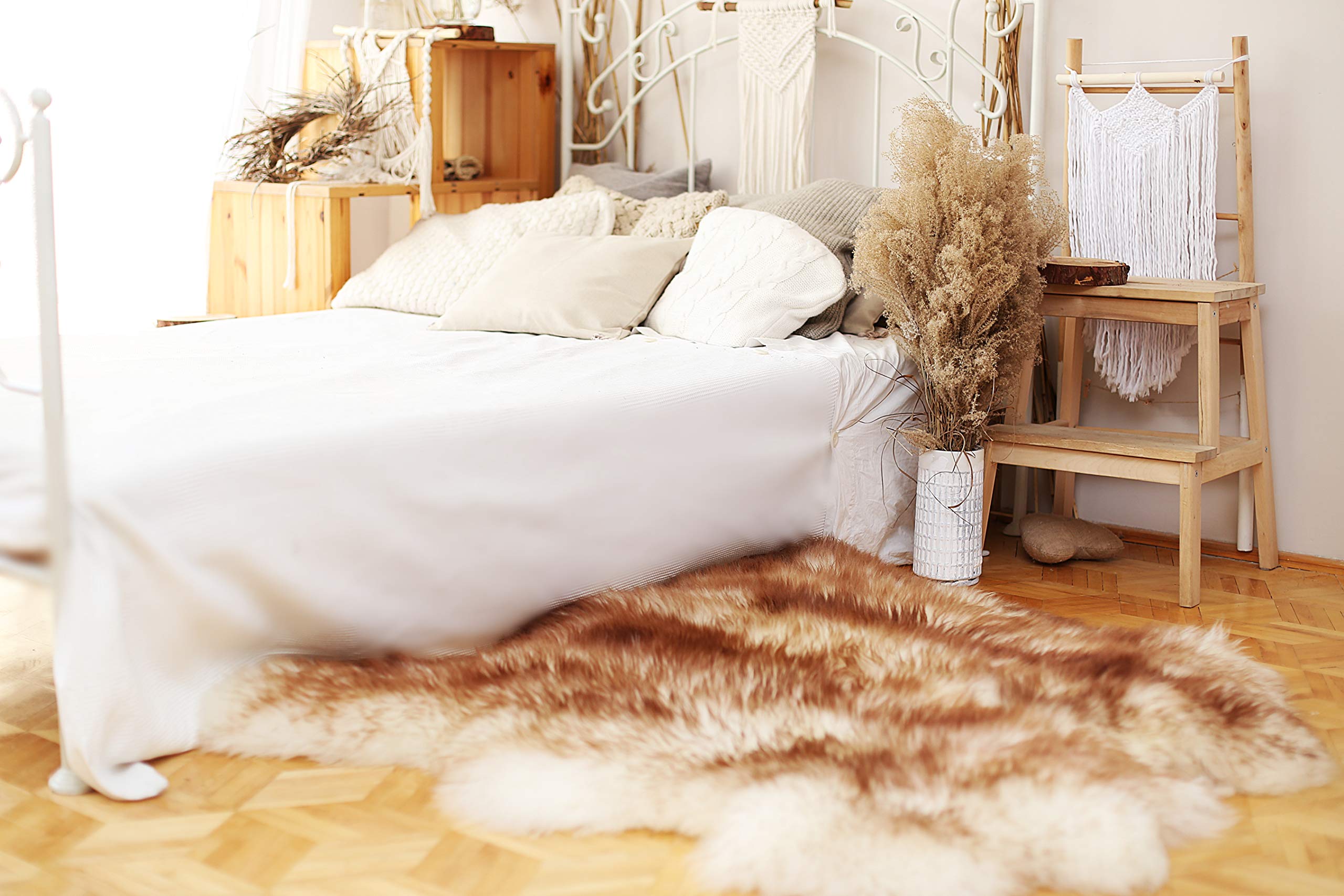 Cakla Schafshaut Store Alfombra de Piel de Oveja 100 % Natural orgánica, con Dos ovejas de Piel de Oveja Suave y esponjosa, una adición Original a Cualquier habitación.