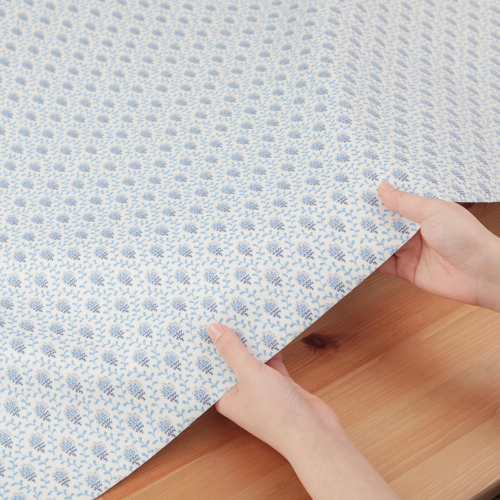 Amazon｜ラミネートカットクロス 撥水加工 デ・シャン/ドリアン