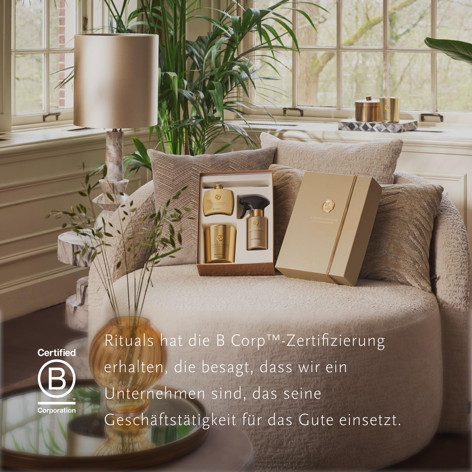 RITUALS Geschenkset Sweet Jasmine Large – luxuriöse Raumdüfte aus der Private Collection – Aromatherapie-Geschenkbox mit Raumparfüm, Duftkerze und Duftstäbchen
