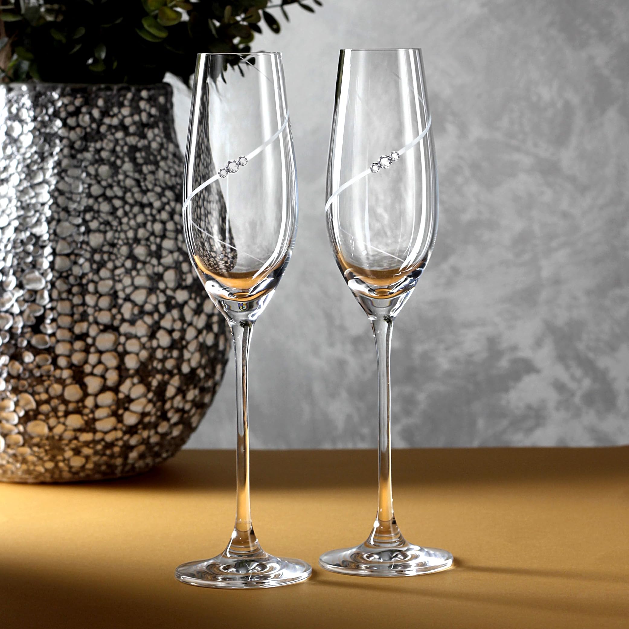 Siluette Copas de champán - Juego de copas de champán con cristales premium y diseño en espiral, hechas a mano, diseño moderno para bodas y ocasiones especiales, 2 unidades, 210 ml