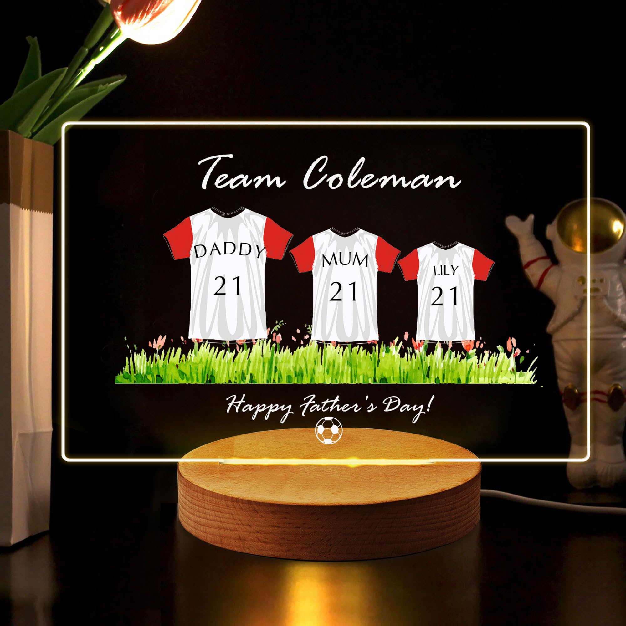 EDSG Personalised Football Family Fathers Day Dad Gifts 7 Colors Night Light Gift for Grandad Daddy Fathers Day Dad Gifts from Daughter & Son (Family of 3)