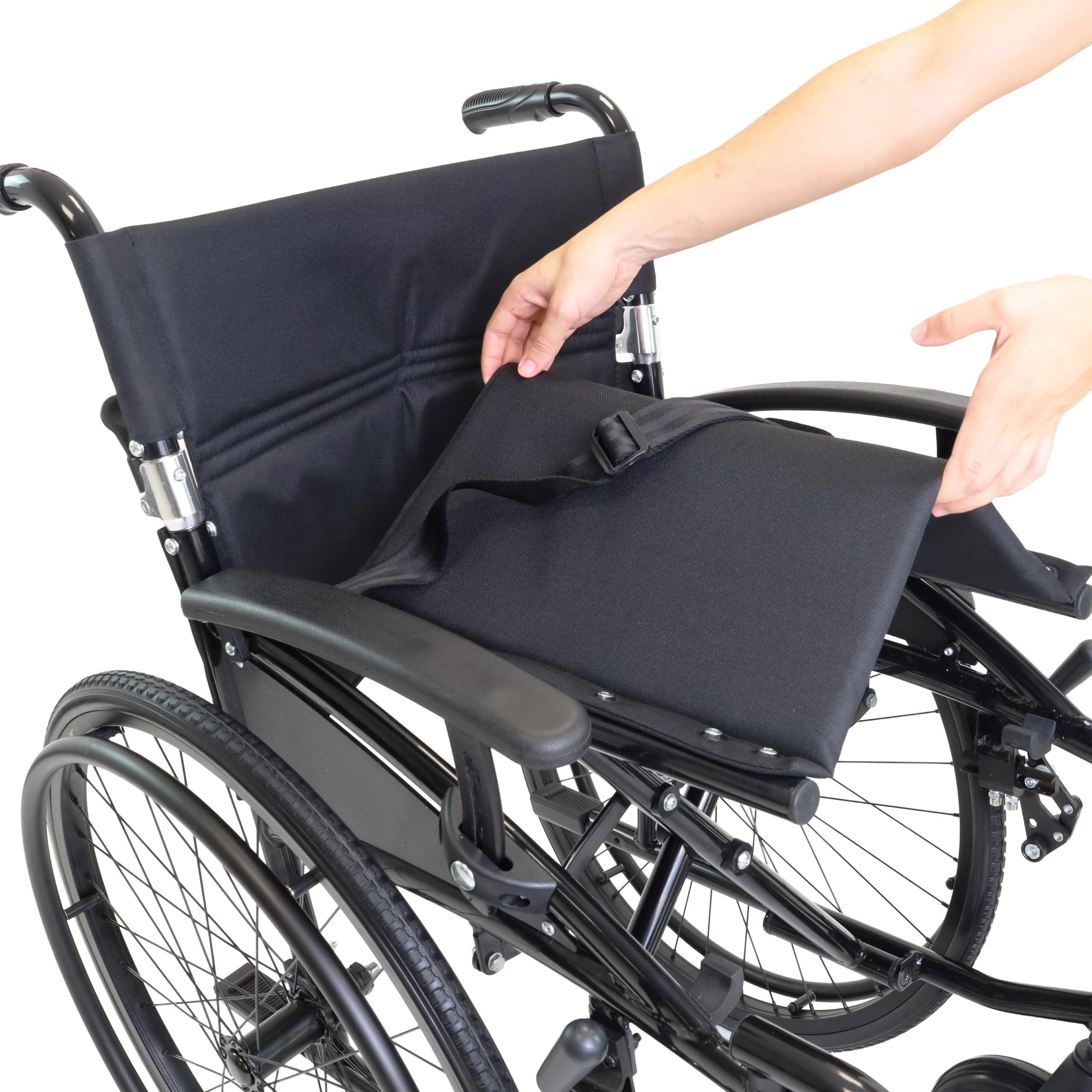 KMINA Sedia a Rotelle Pieghevole Leggera in Alluminio (Seduta 46 cm), Autospinta, Schienale e Poggiapiedi Ribaltabili, Braccioli Regolabili, Cintura e Freno a Mano