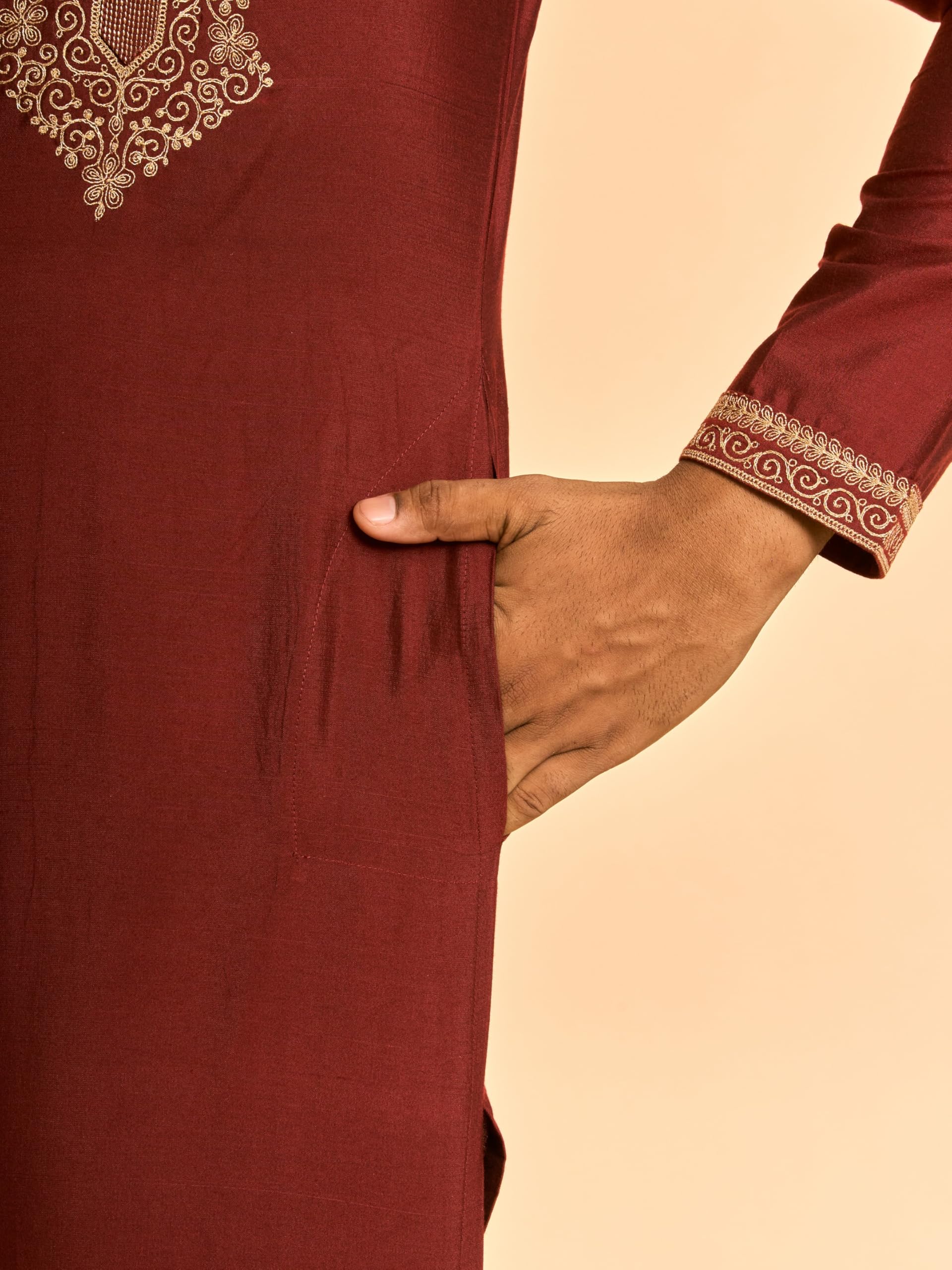 DIWAS BY MANYAVAR Męska haftowana mieszanka wiskozy Kurta w stylu bengalskim (1 sztuka)
