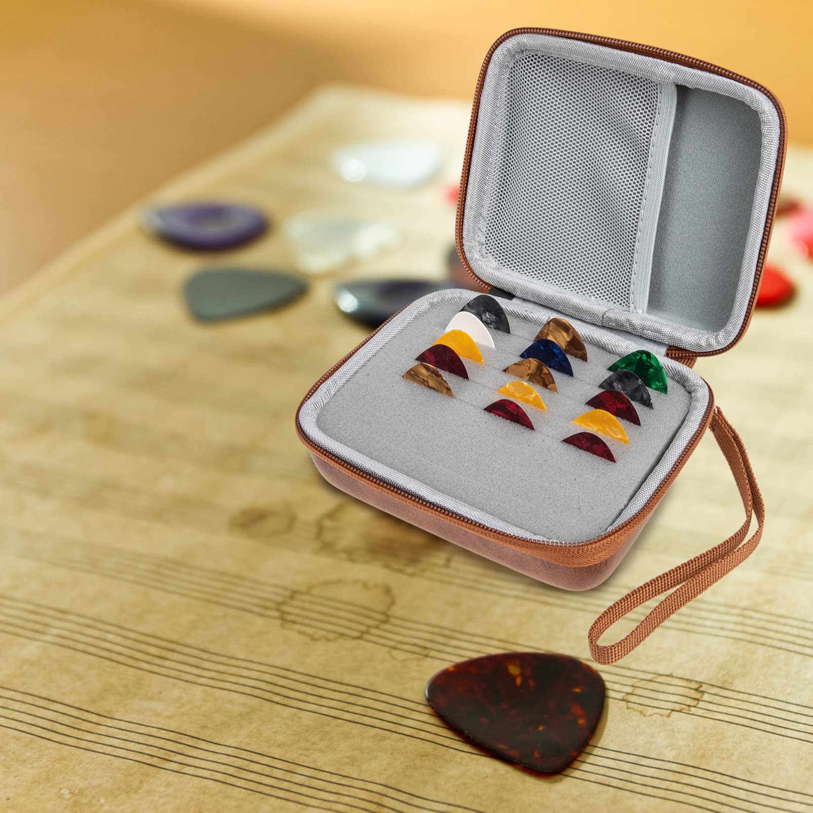 VICASKY 3juegos Púas De Guitarra Multipropósito Con Estuche De Almacenamiento Set De Púas De Aleatorios Accesorio Práctico Para Guitarra y Ukelele