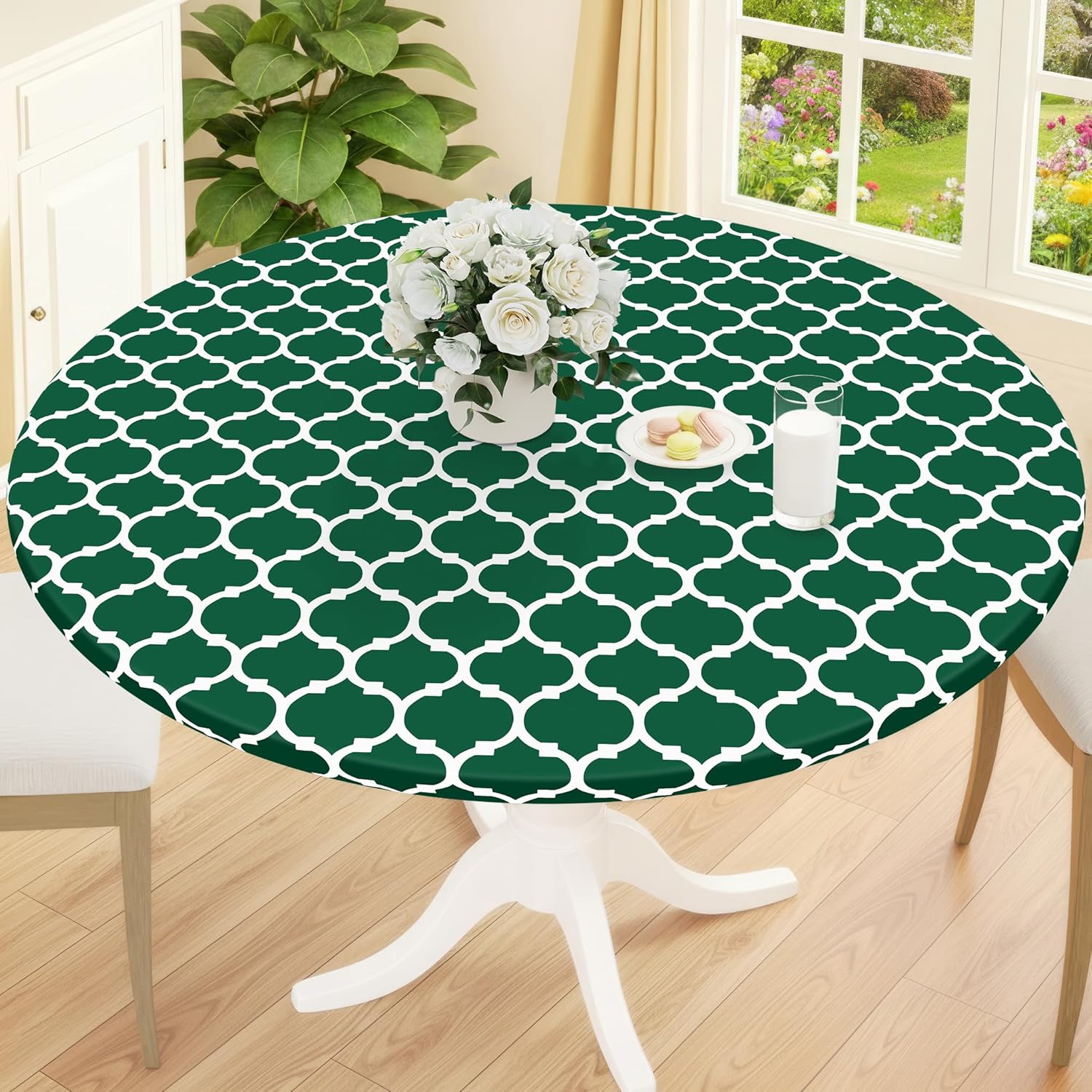 Smiry Round Picnic Tablecloth, Waterproof Elastic Fitted Table Covers for 45" - 56" Tables, Wipeable Flannel Backed Vinyl Tablecloths for Camping, Indoor, Outdoor, Emerald Green & White