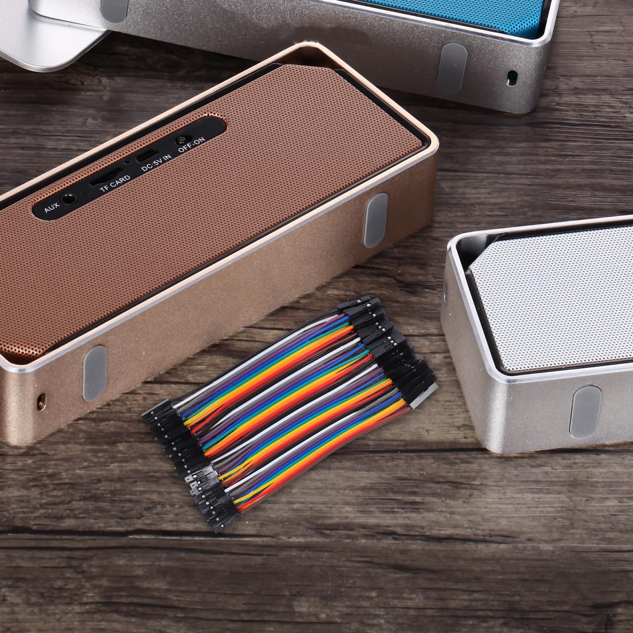 Veemoon Set di 40 cavi jumper femmina su presa 10 cm – 2,54 mm, dimensioni griglie, ponti metallici, per ESP32, flessibile e colorato, prototipazione a nastro, per elettronica fai da te
