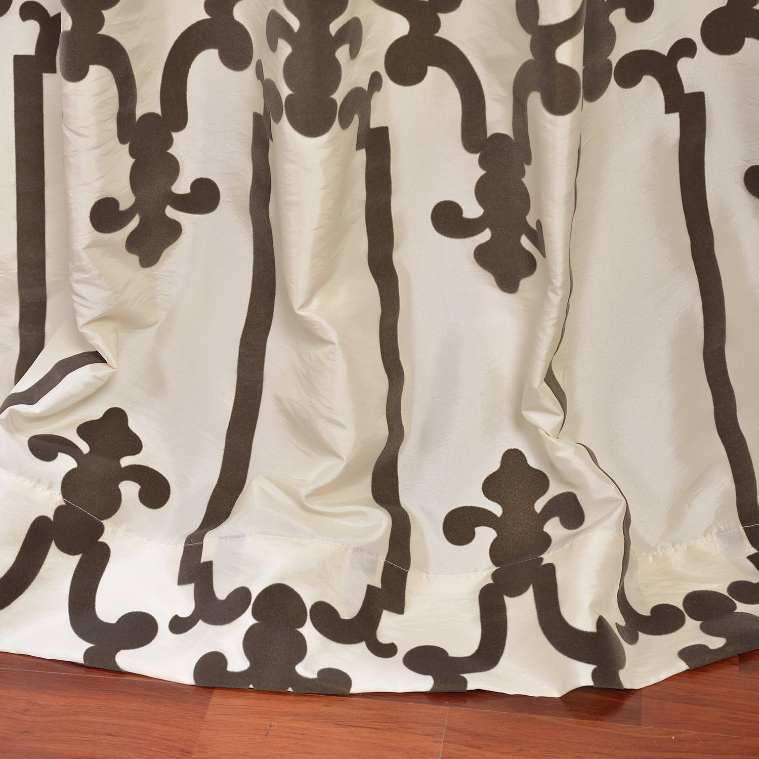HPD Half Price Drapes PTFFLK-C32-108 Designer Flocked Curtain (1 Panel), 50 X 108, Royal Gate Off White & Brown