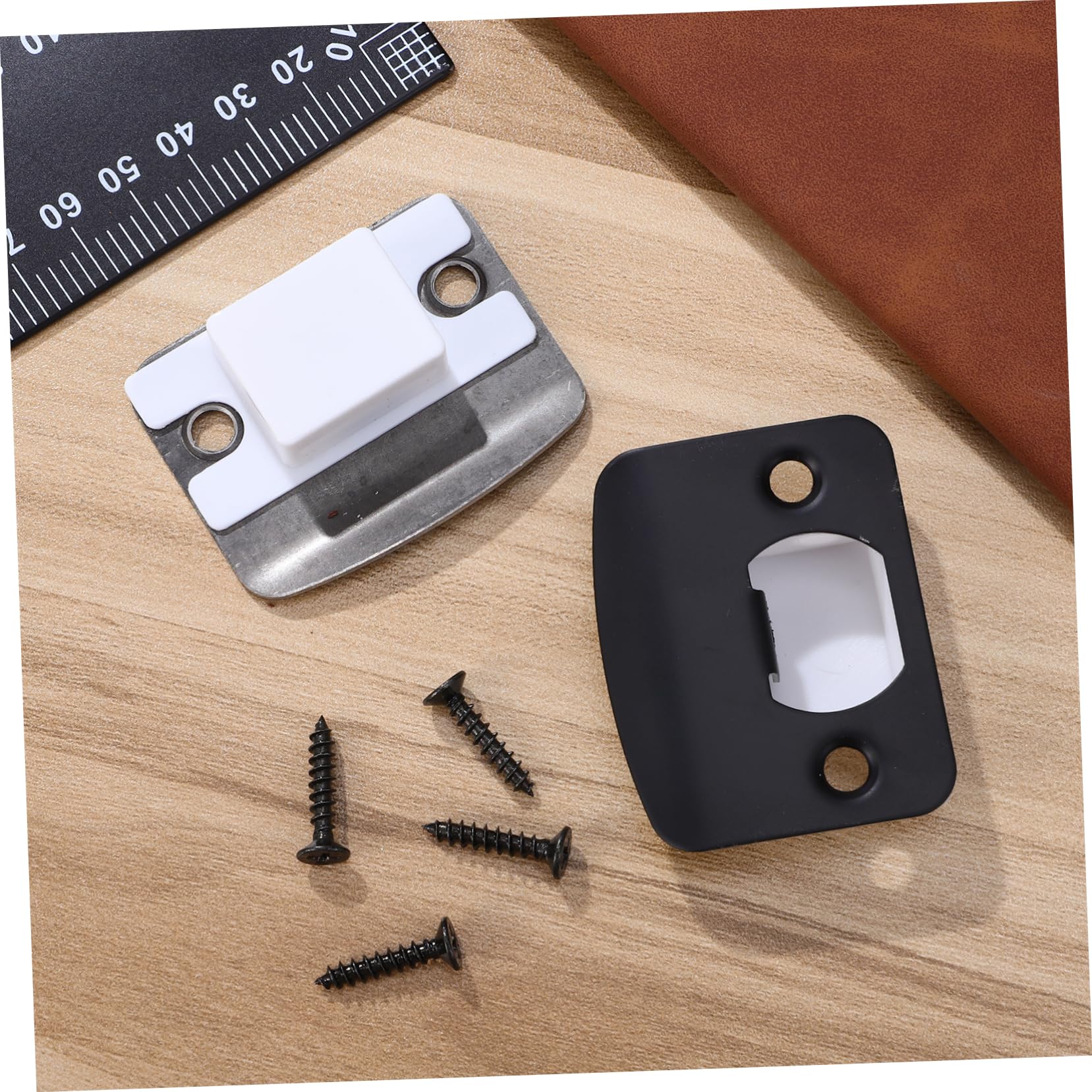 UKCOCO 16pièces Plaque De Gâche Pour Verrouillage De Porte Kit Installation De Pêne Et Renforcement De Porte Couverture De Trou De Serrure Compatible Pour Maison Et Bureau