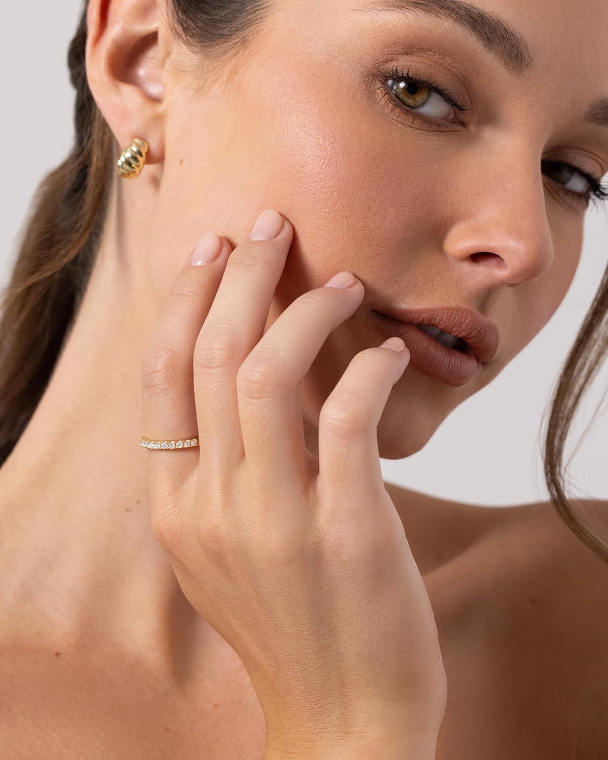 PAVOI 18K Gold Vermeil Plated 0.45CT Moissanite Wedding Bands for Women - Sterling Silver Eternity Rings for Women - Stackable Moissanite Eternity Band Anniversary Ring Jewelry Gifts - Image 4