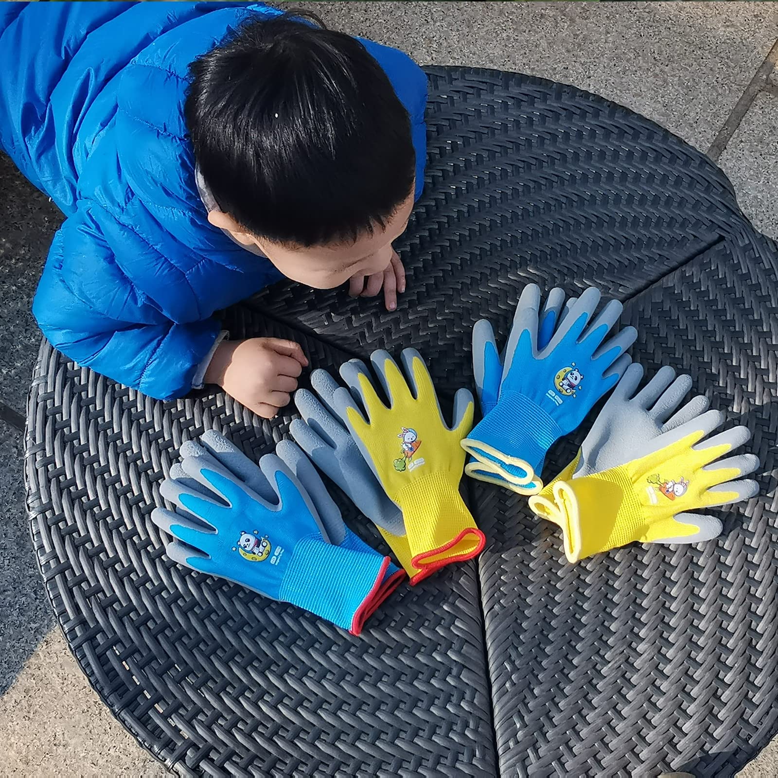 KDK Gants de jardinage pour enfants de 8 à 10 ans, gants de travail pour enfants, gants de sécurité en caoutchouc doux (3 paires grandes, jaune, bleu clair et rose)