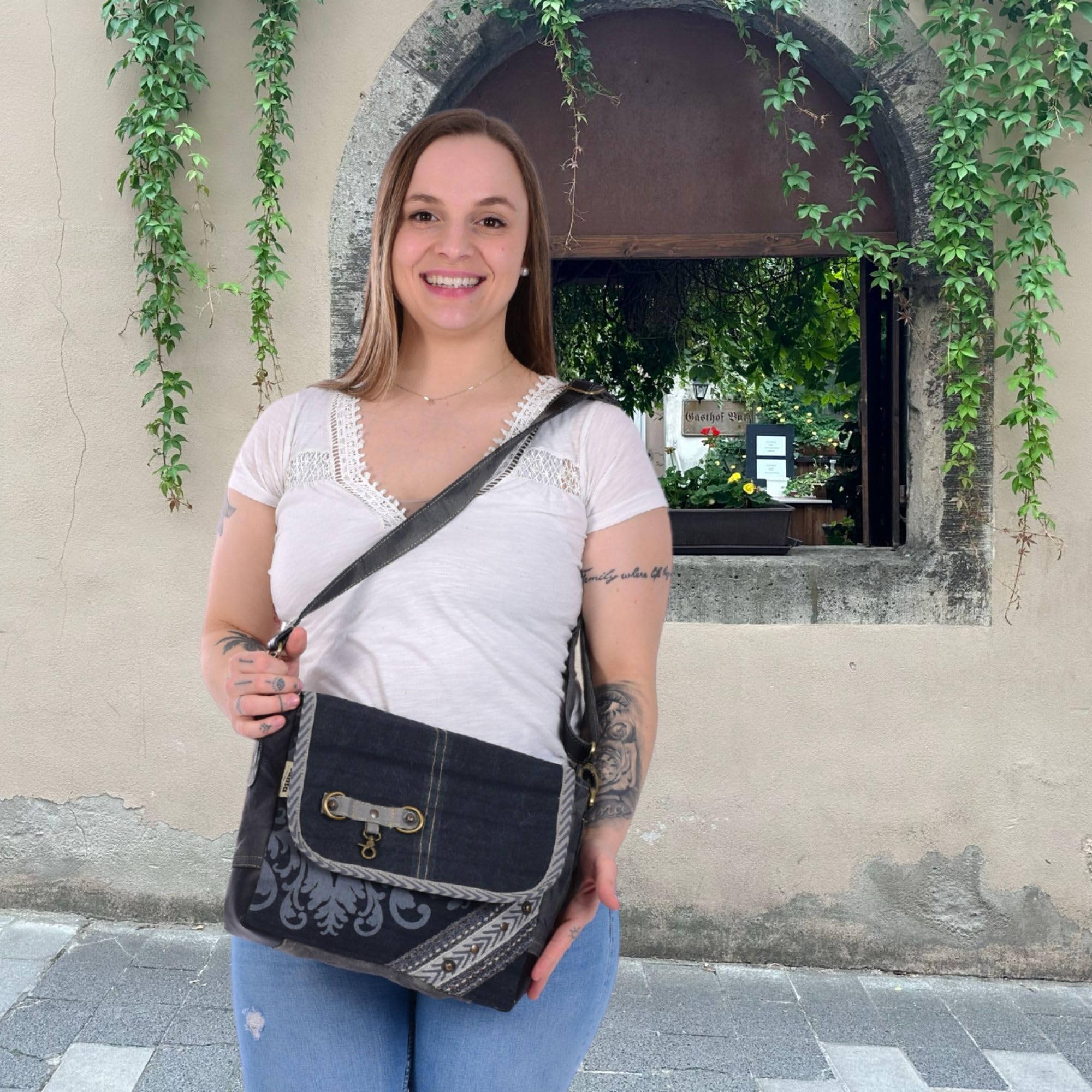 Sunsa Vintage Umhängetasche kleine Messengertasche aus Canvas & Leder