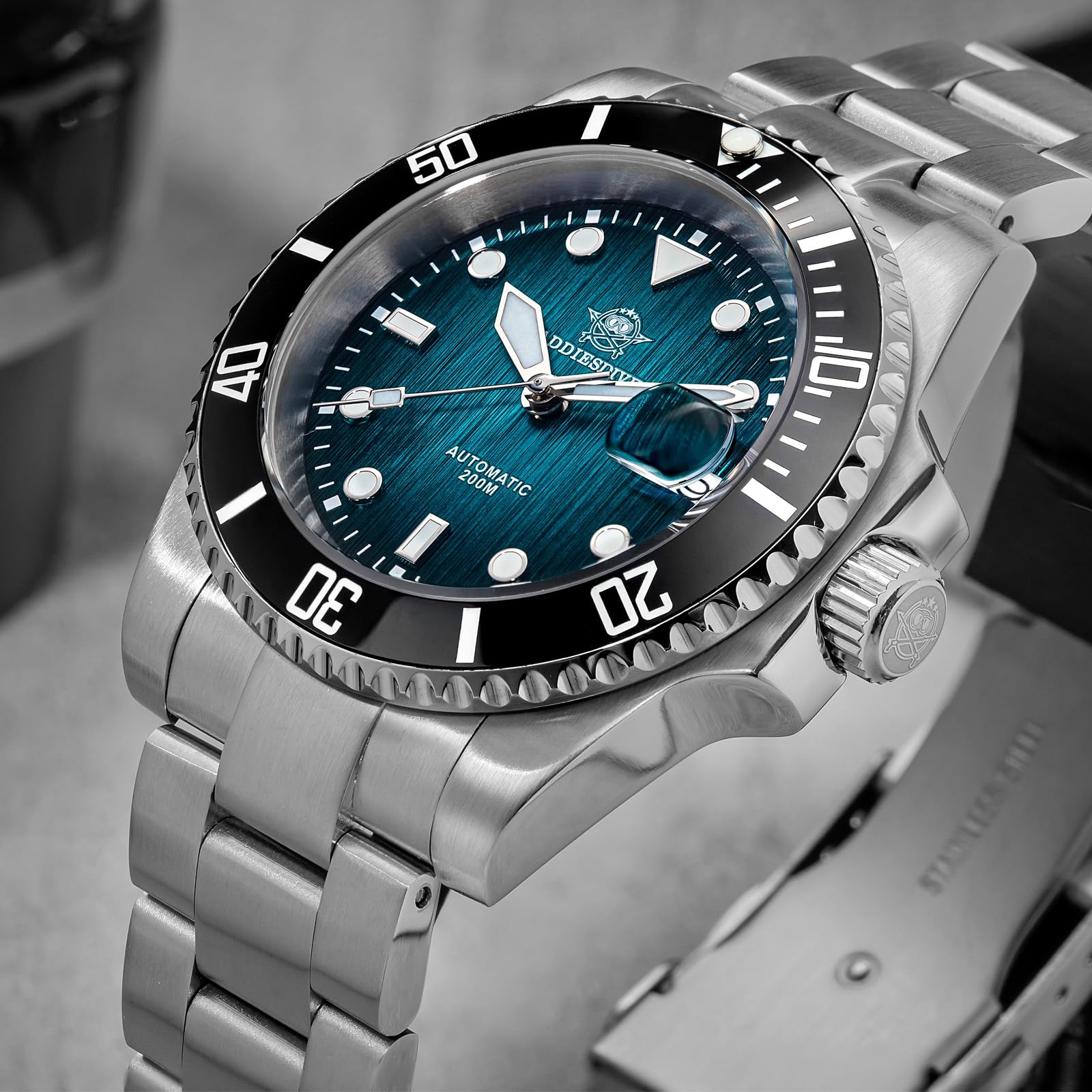 ADDIESDIVE Automatikuhr Herren BGW9 Leuchtend Saphirglas Uhrwerk 8215 mechanisch wasserdicht 200m analoge Herrenuhr Edelstahlarmband AD2536