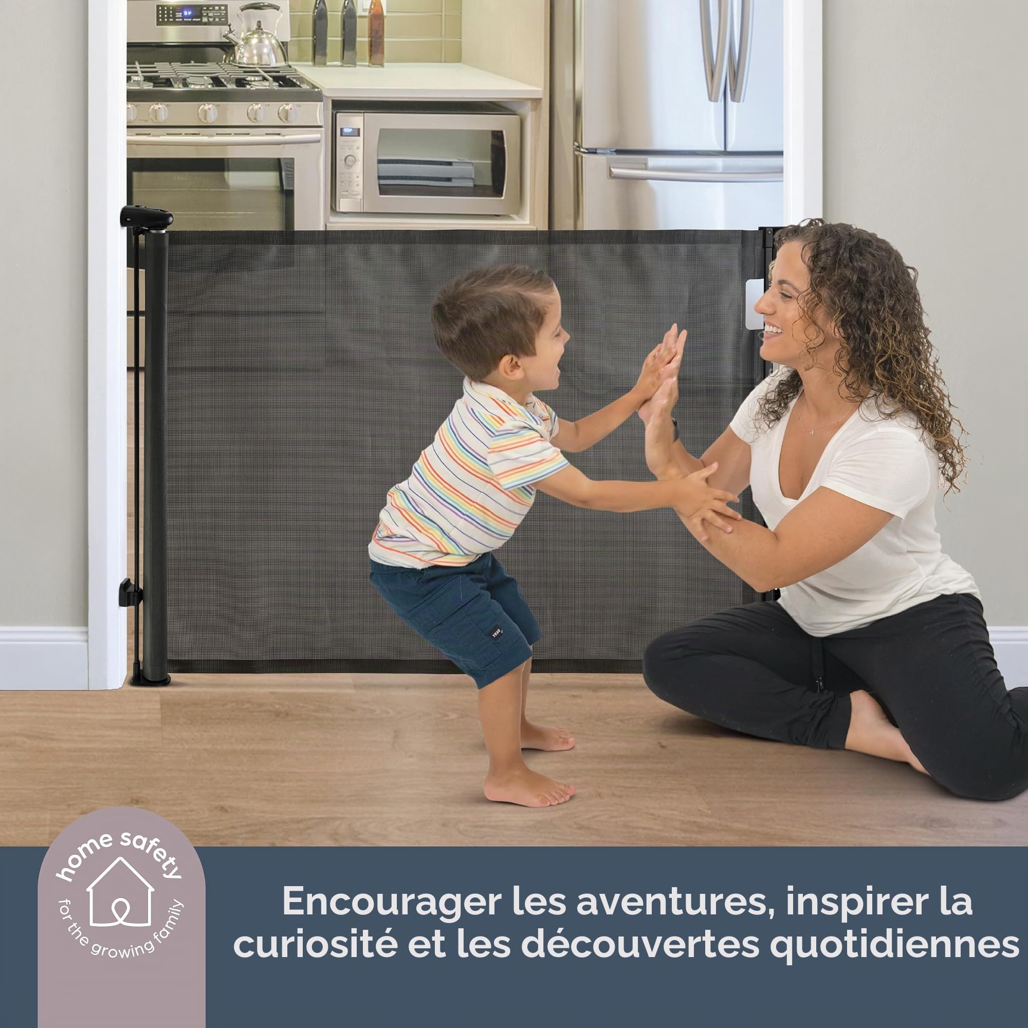 Dreambaby Barrière de sécurité escamotable pour bébé et Chien, barrière de sécurité en Maille Extra Large pour bébé jusqu'à 140 cm, Hauteur 90 cm, 2 indicateurs de Verrouillage EZY-Check, Montage sur