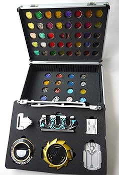 【未使用・送料無料】仮面ライダーオーズ ベルト 収納アタッシュケース 未使用・送料無料】仮面ライダーオーズ ベルト 収納