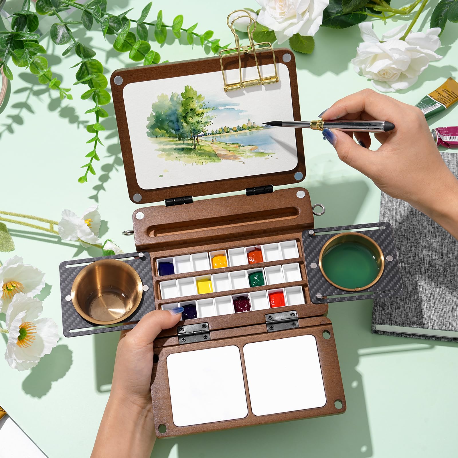 Tragbare klappbare Aquarell Mischpalette aus Holz, leer, 24 Halbnäpfchen | mit Reisepinsel und Multifunktionalen Halteriemen für Reisen und Outdoor-Malerei | Leere Aquarell Malkasten | ohne Farben