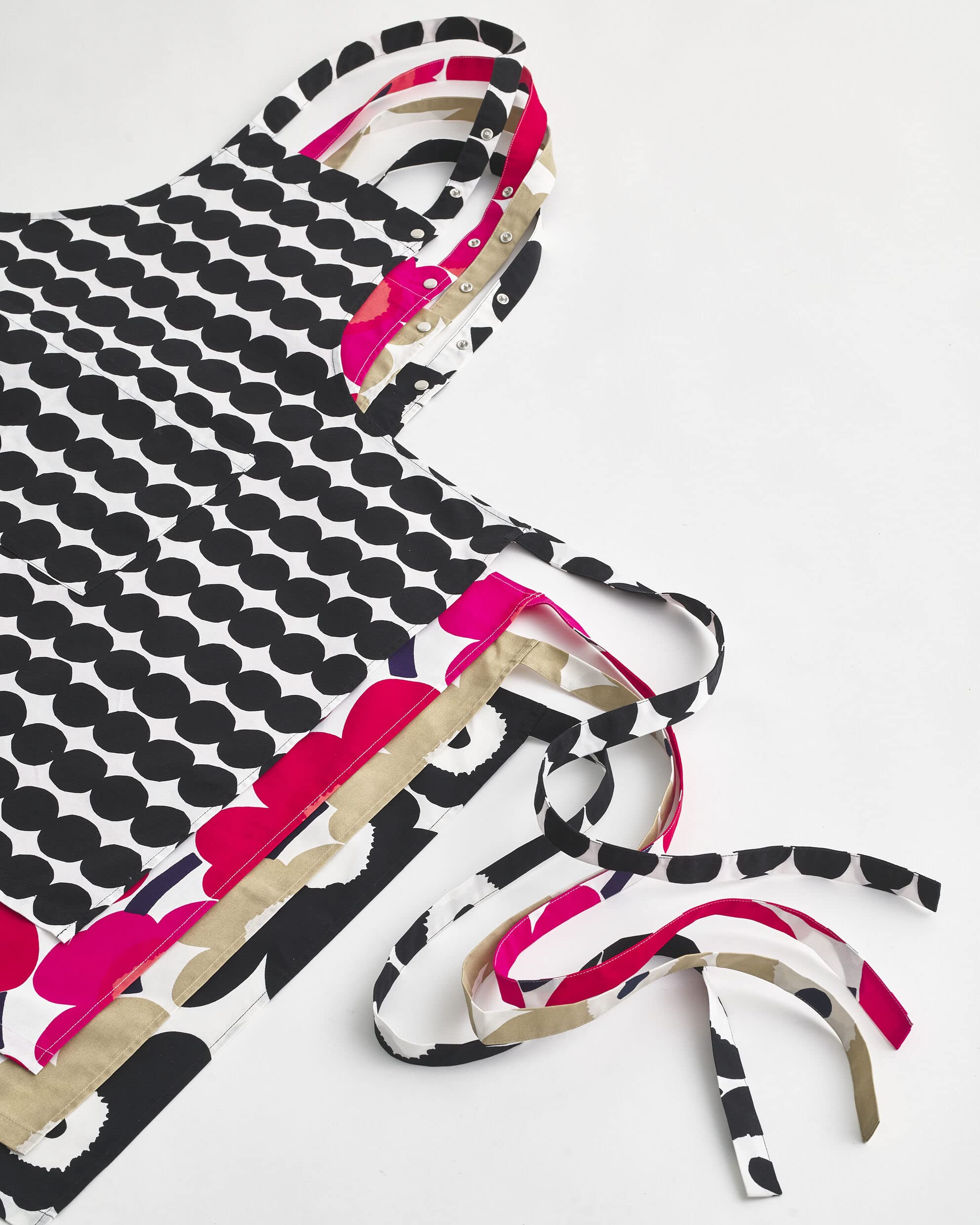 Marimekko Unikko Red Apron 84 by 85 cm