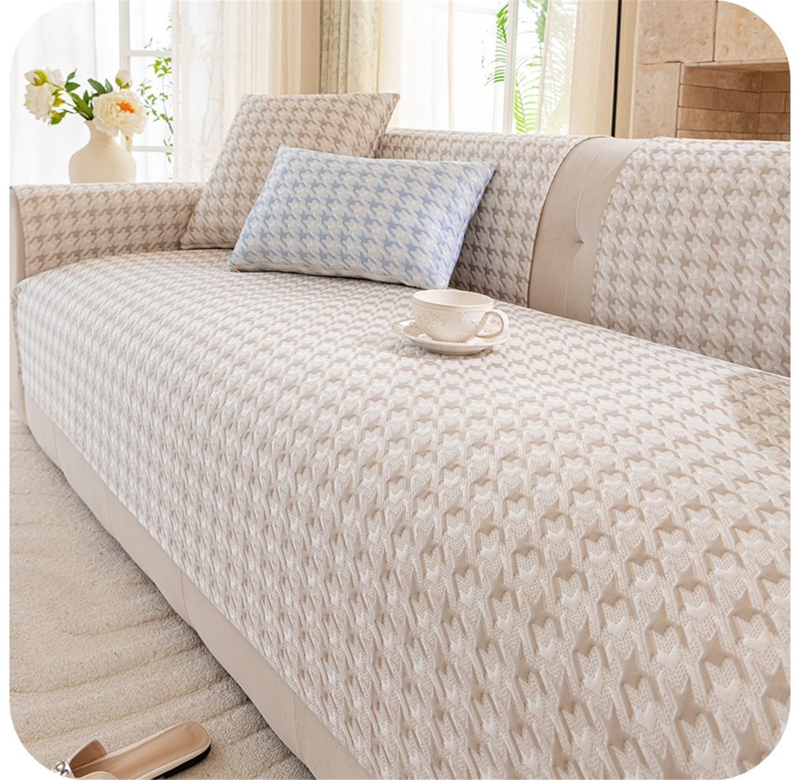 AWSQ23 Ice Silk Non-Slip Quilted Sofa Mat(Khaki,70 * 70cm)