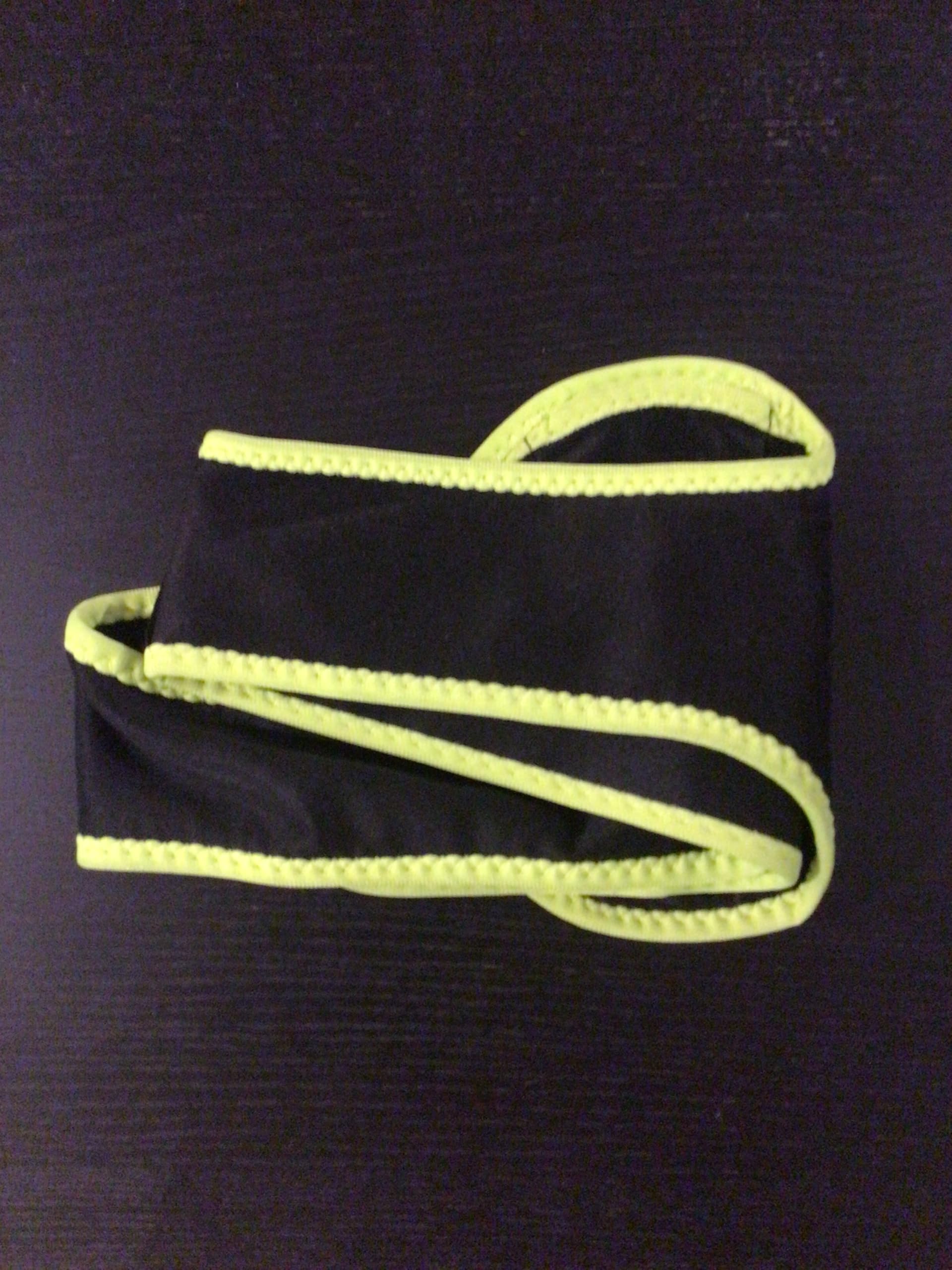 ZUMBA Zumba Fitness Belt - Green Synthetic Blend Gaming Accessory - Video Game Accessory - Weightlifting Belt - Wii & PS Move Compatible