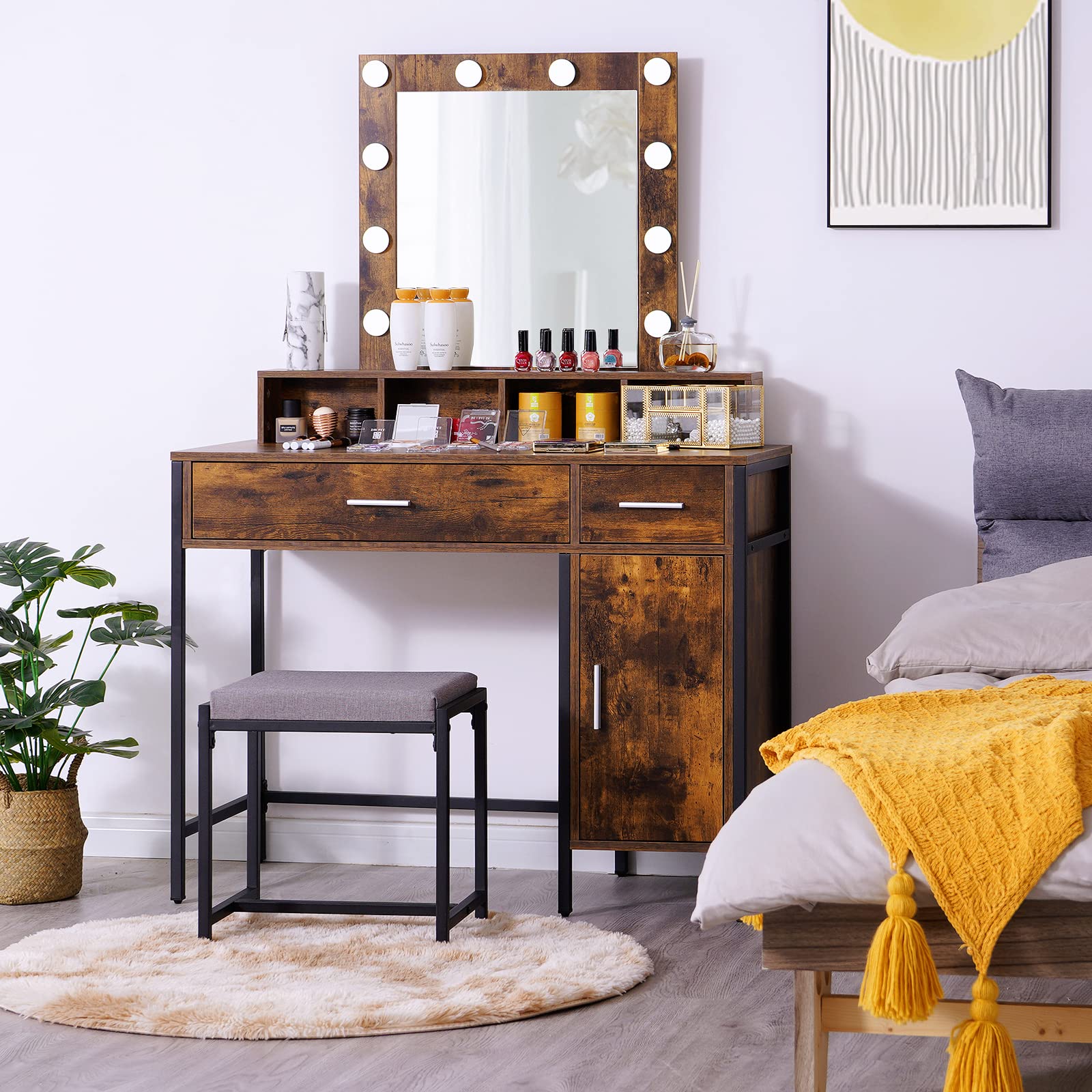 Buy Reettic Vanity Table Set with Lighted Mirror, Makeup Vanity Desk